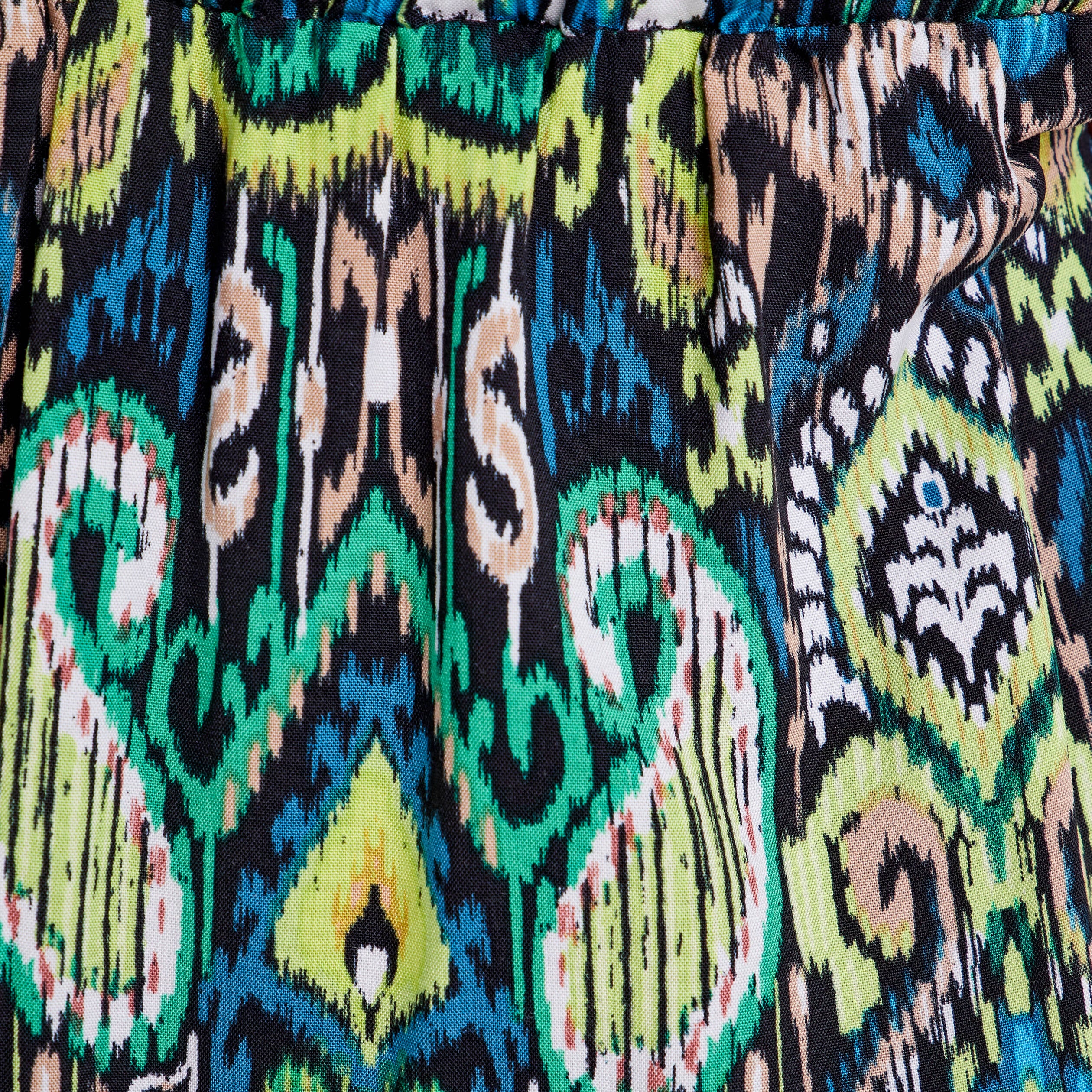 Robe courte femme évasée à motifs col V manches larges