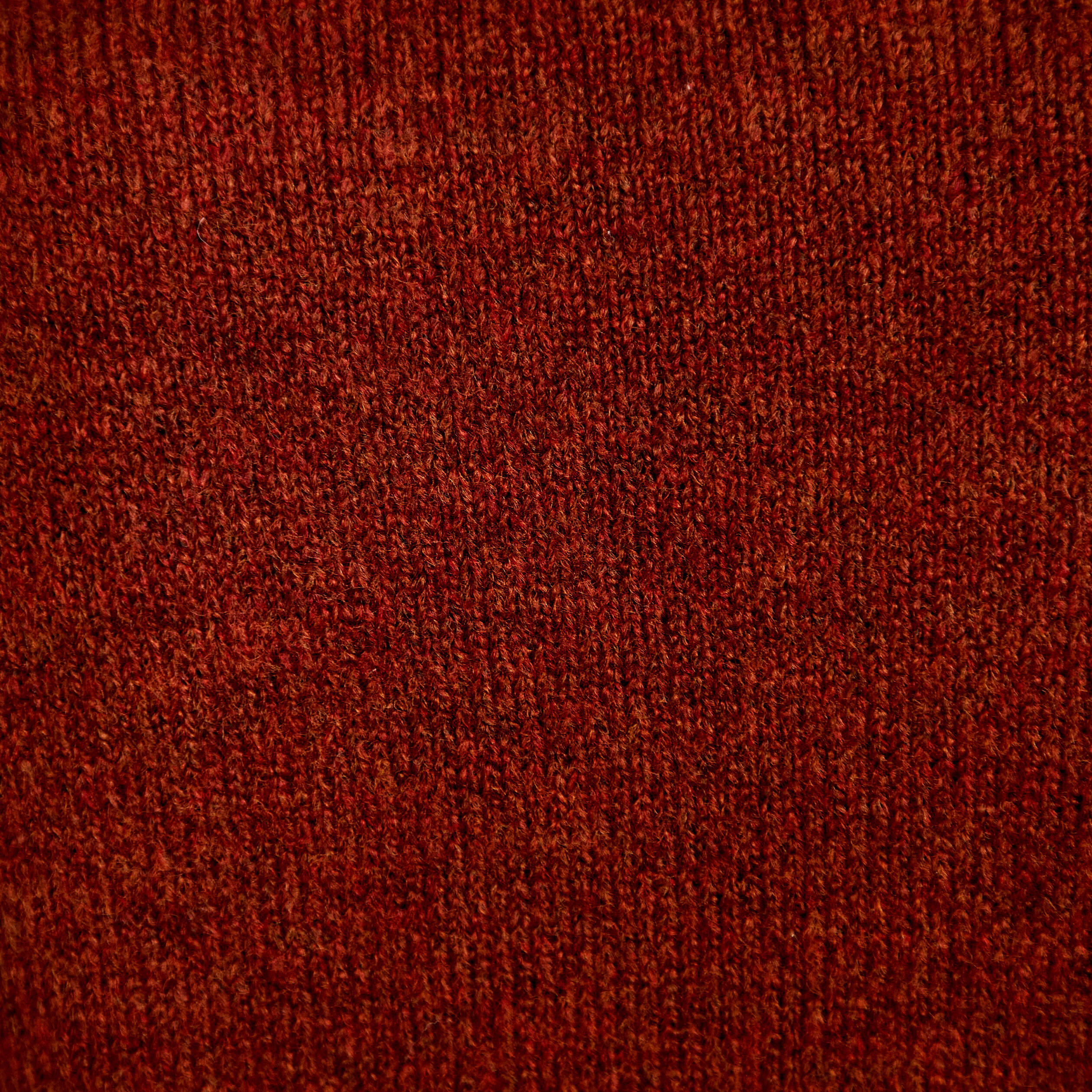 Pull ajust&eacute; col montant manches longues marron cognac femme