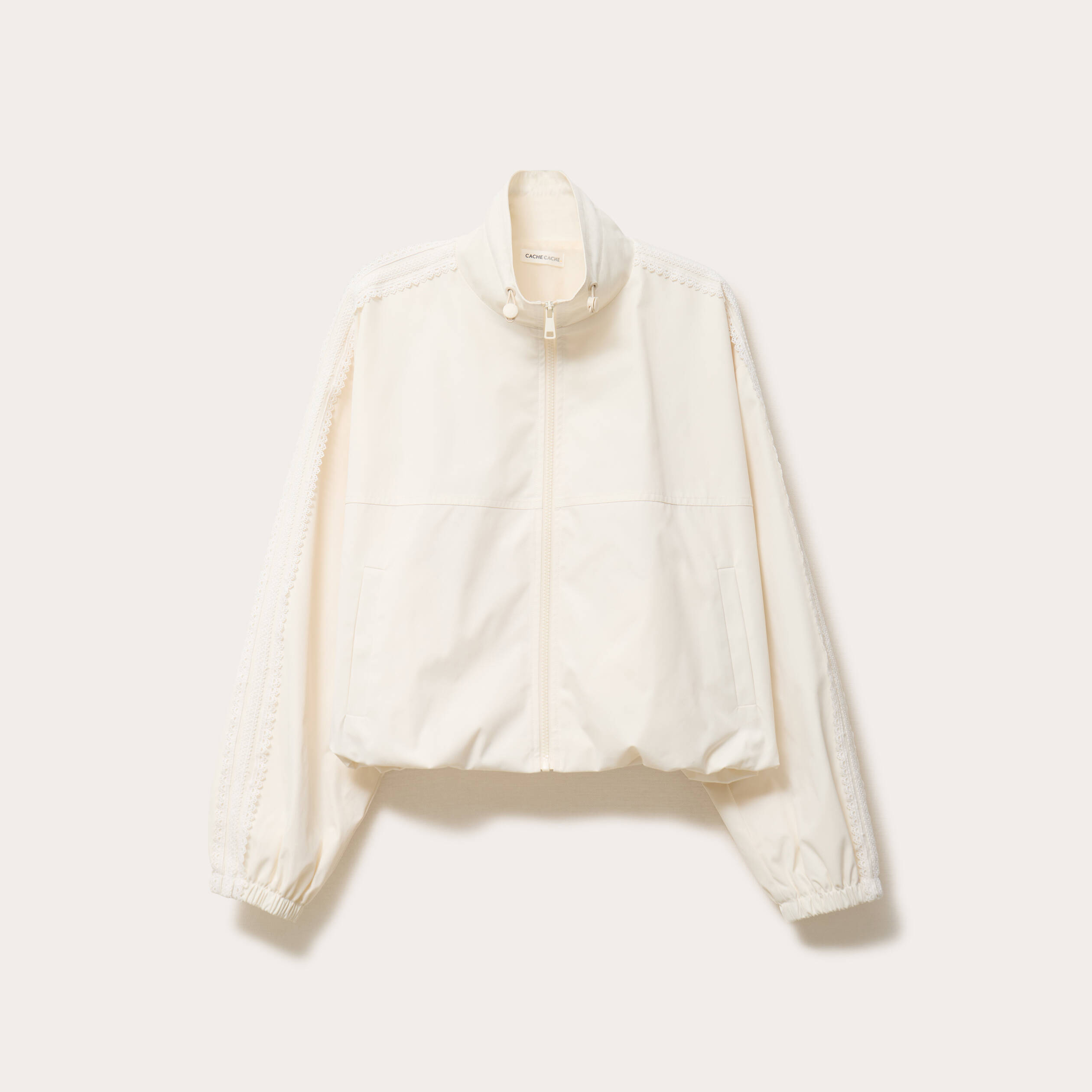Veste col montant bas resserr&eacute; dentelle ecru femme