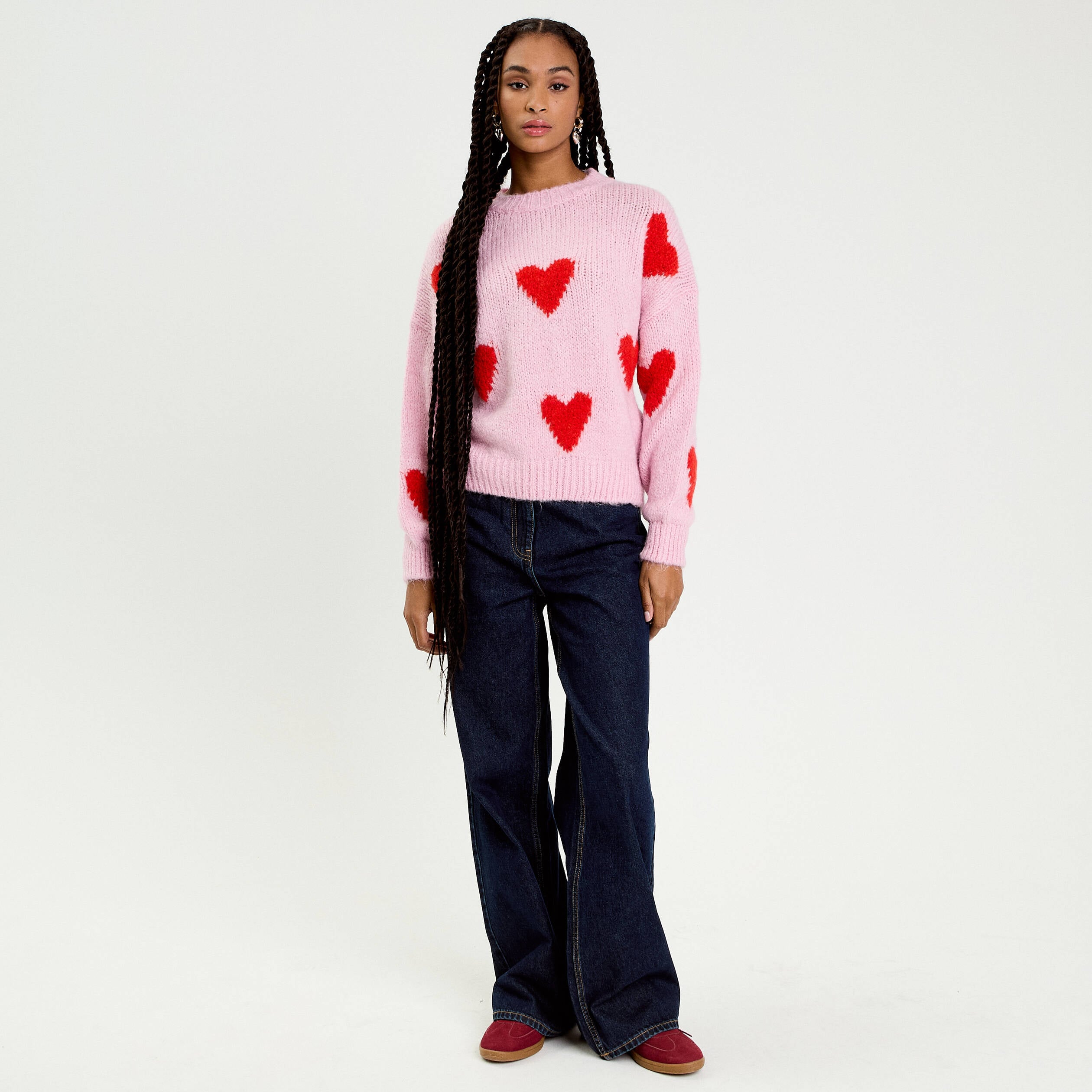 Pull oversize motif coeurs rose clair femme