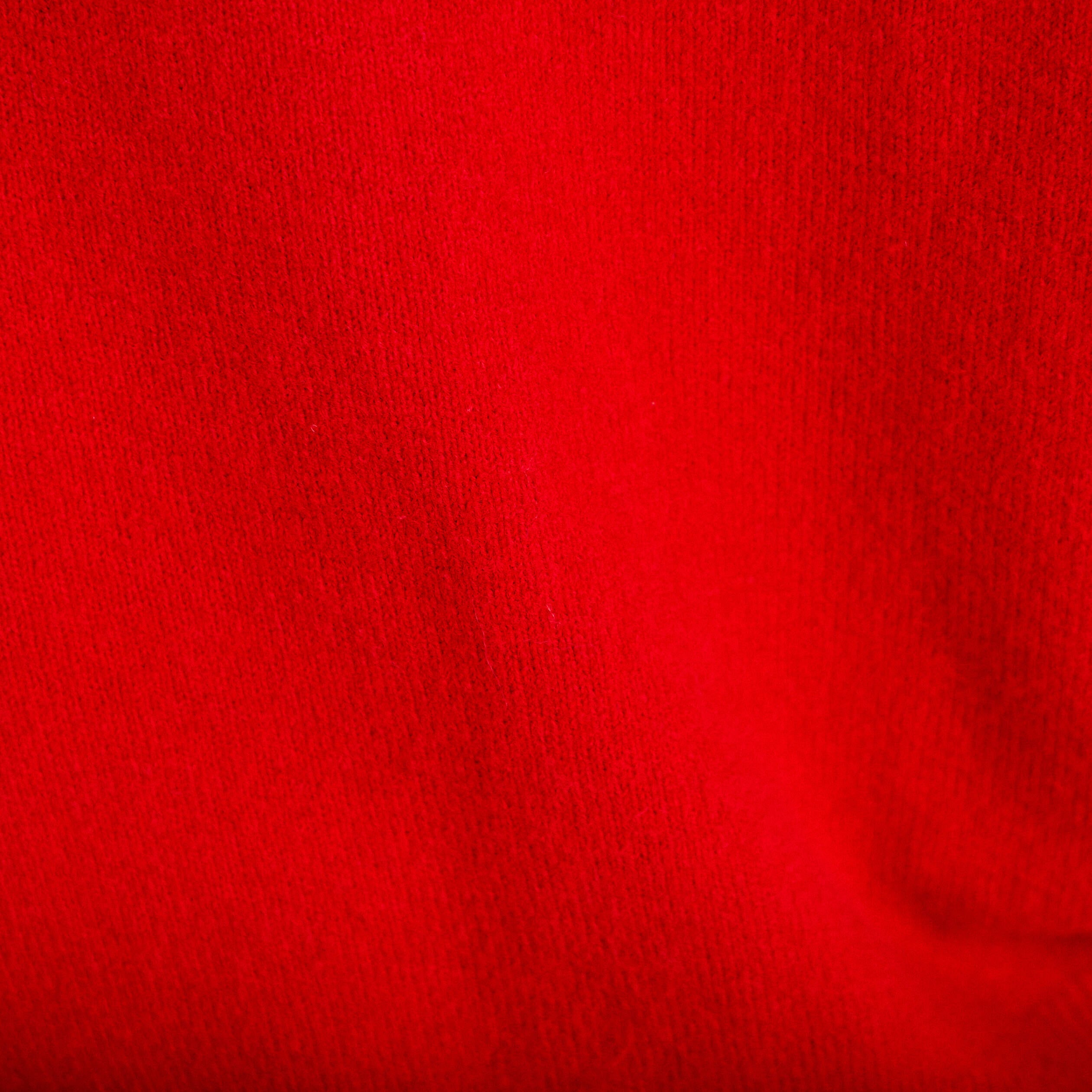 Gilet brod&eacute; col v manches longues rouge femme