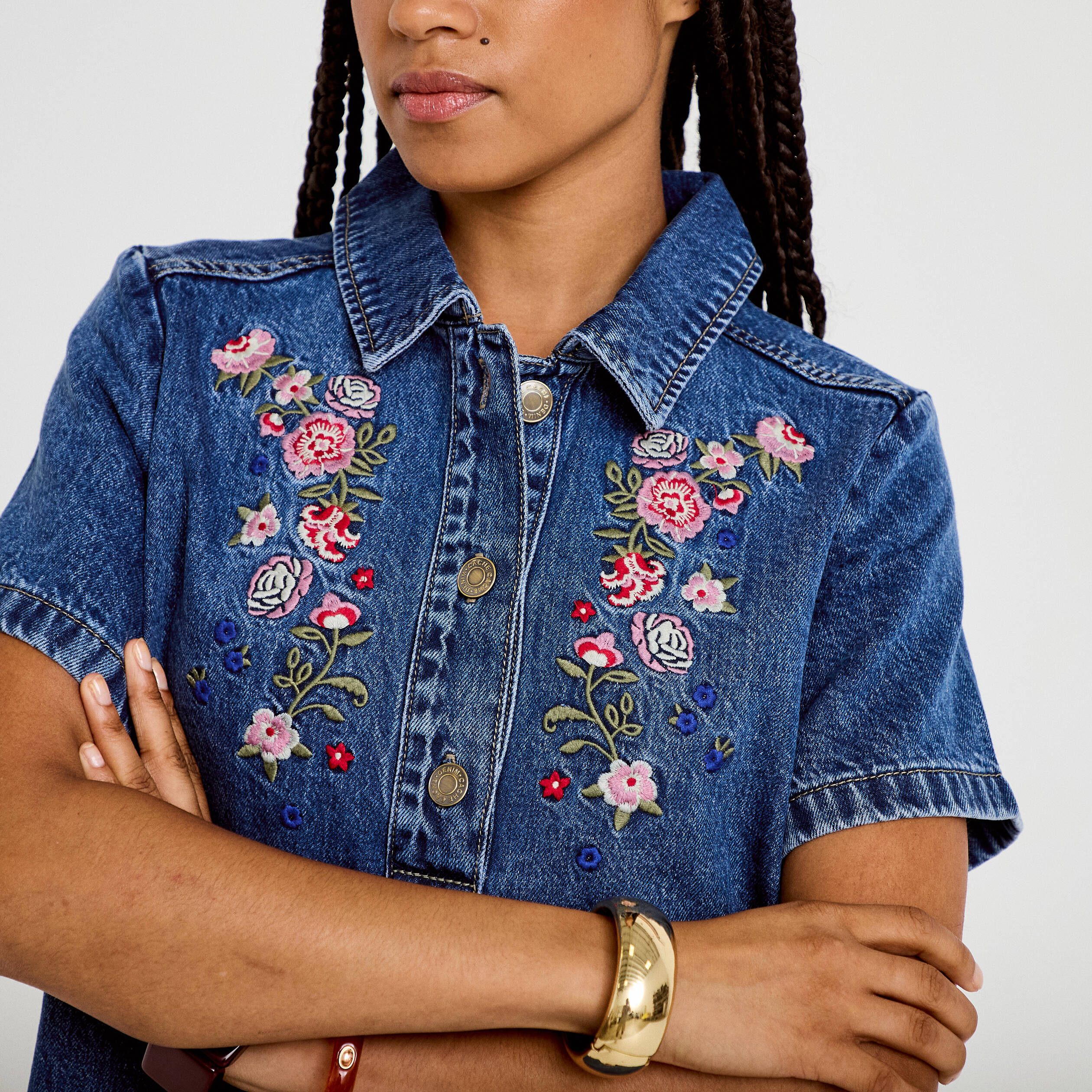 Robe droite courte en jean col chemise denim stone femme