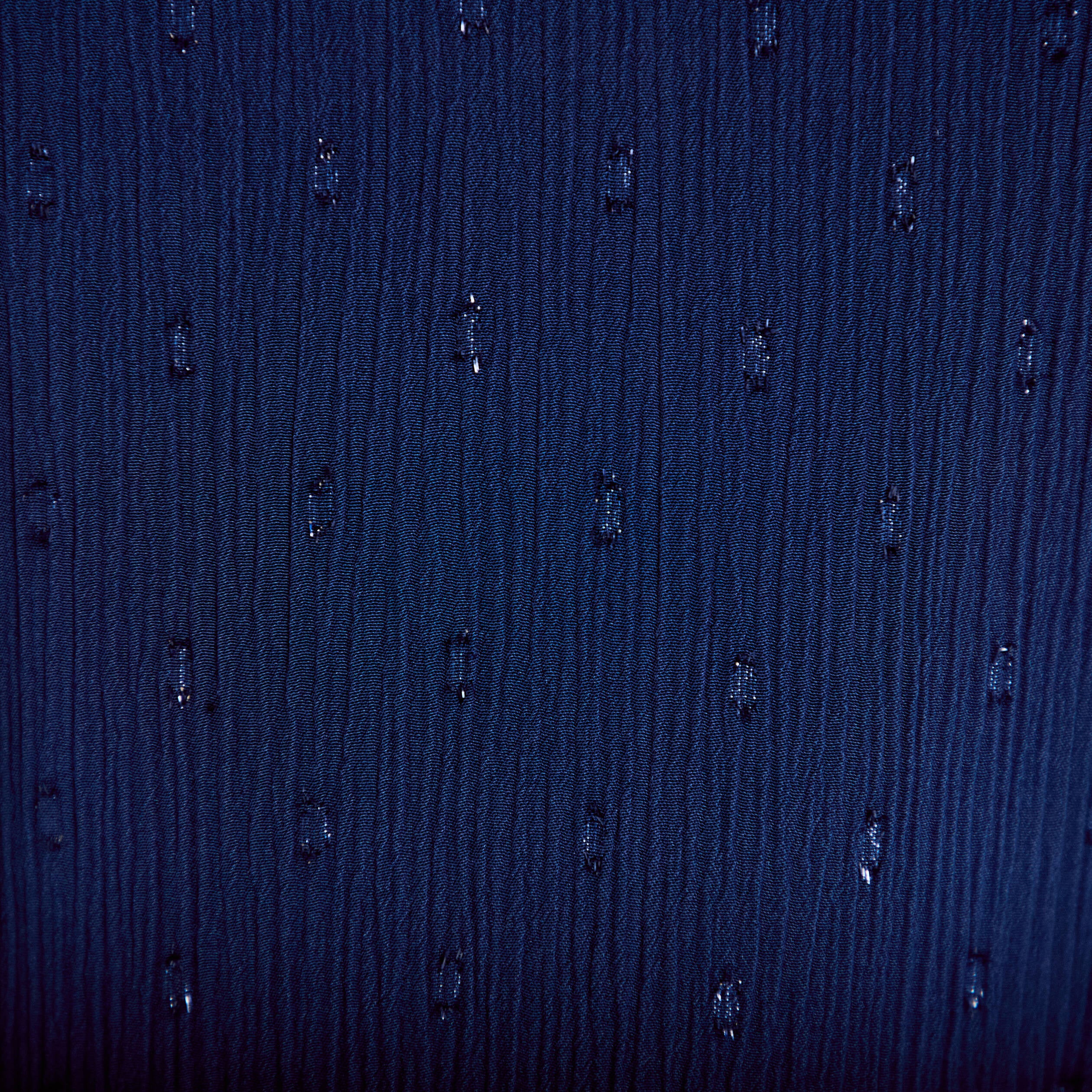 Robe longue &eacute;vas&eacute;e col v dentelle bleu marine femme
