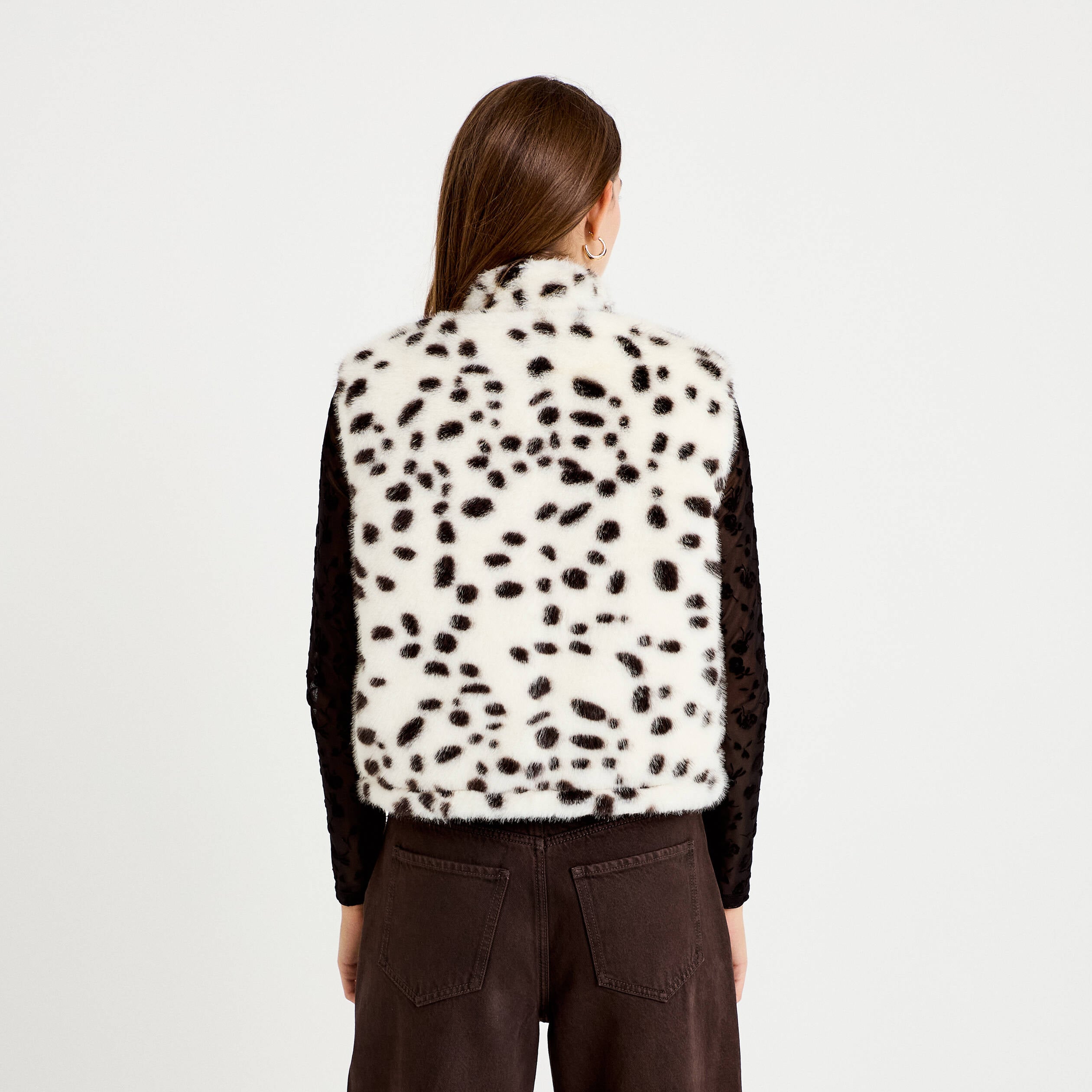 Veste sans manches col montant noir femme