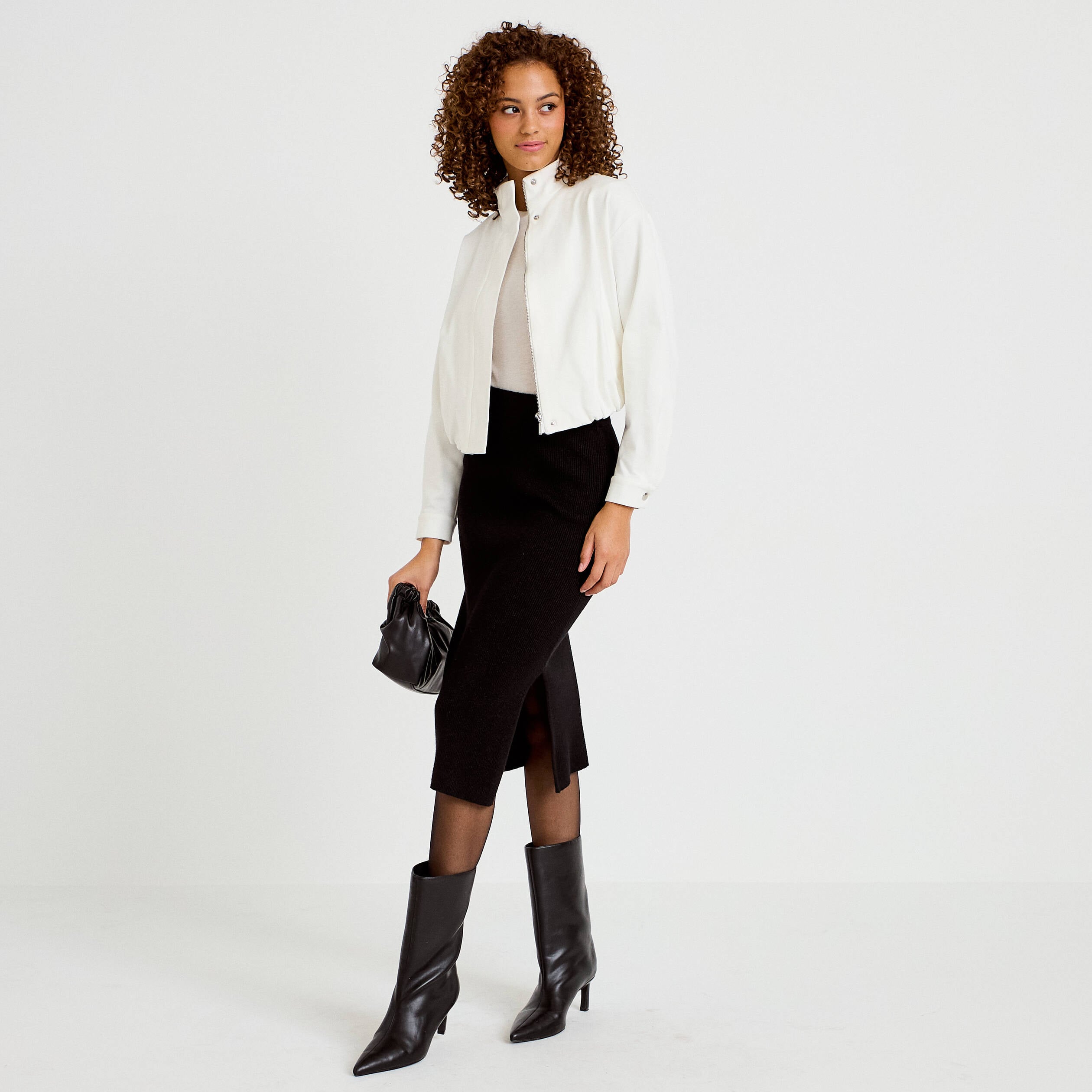 Jupe ajust&eacute;e longueur 3/4 noir femme