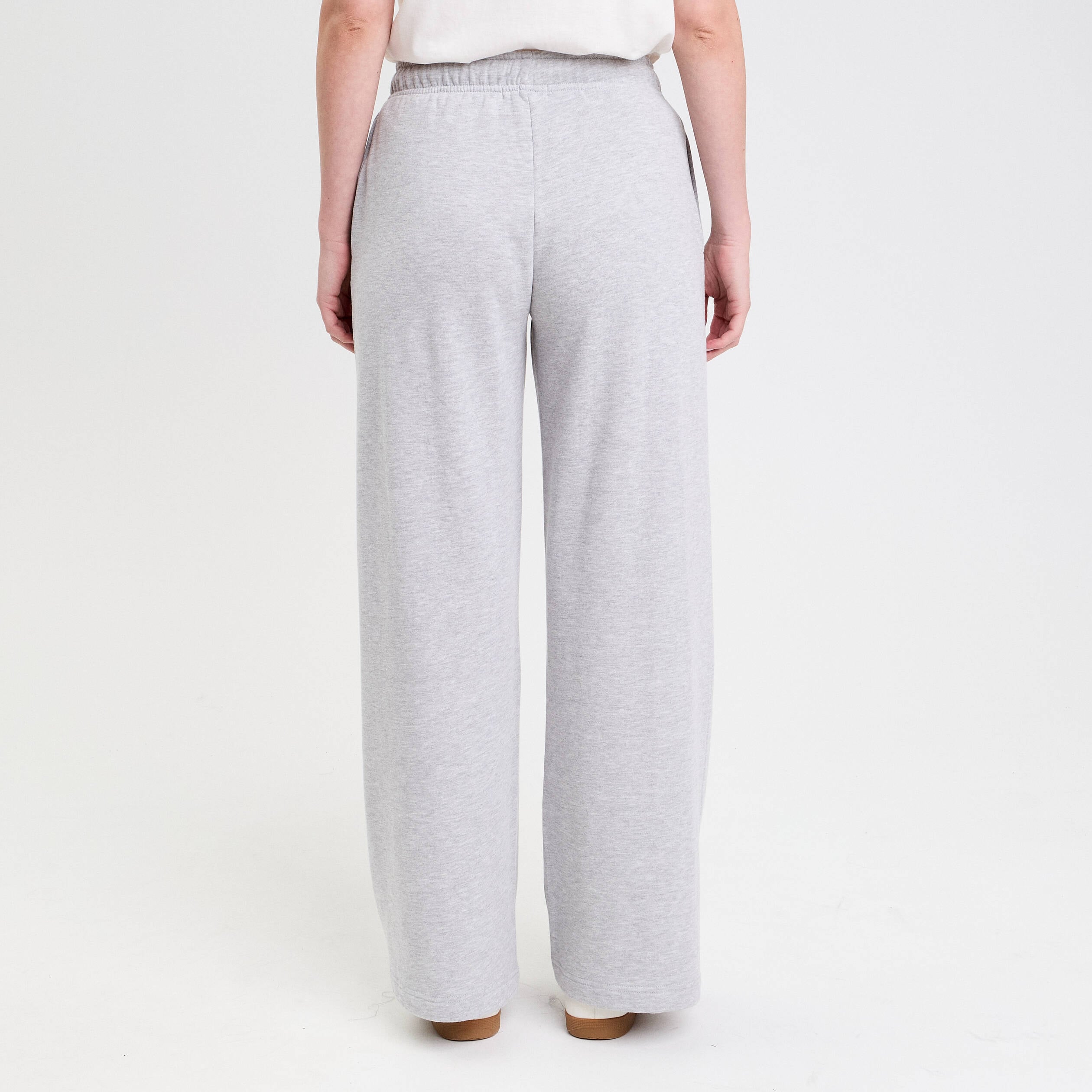 Pantalon large style jogging gris clair femme