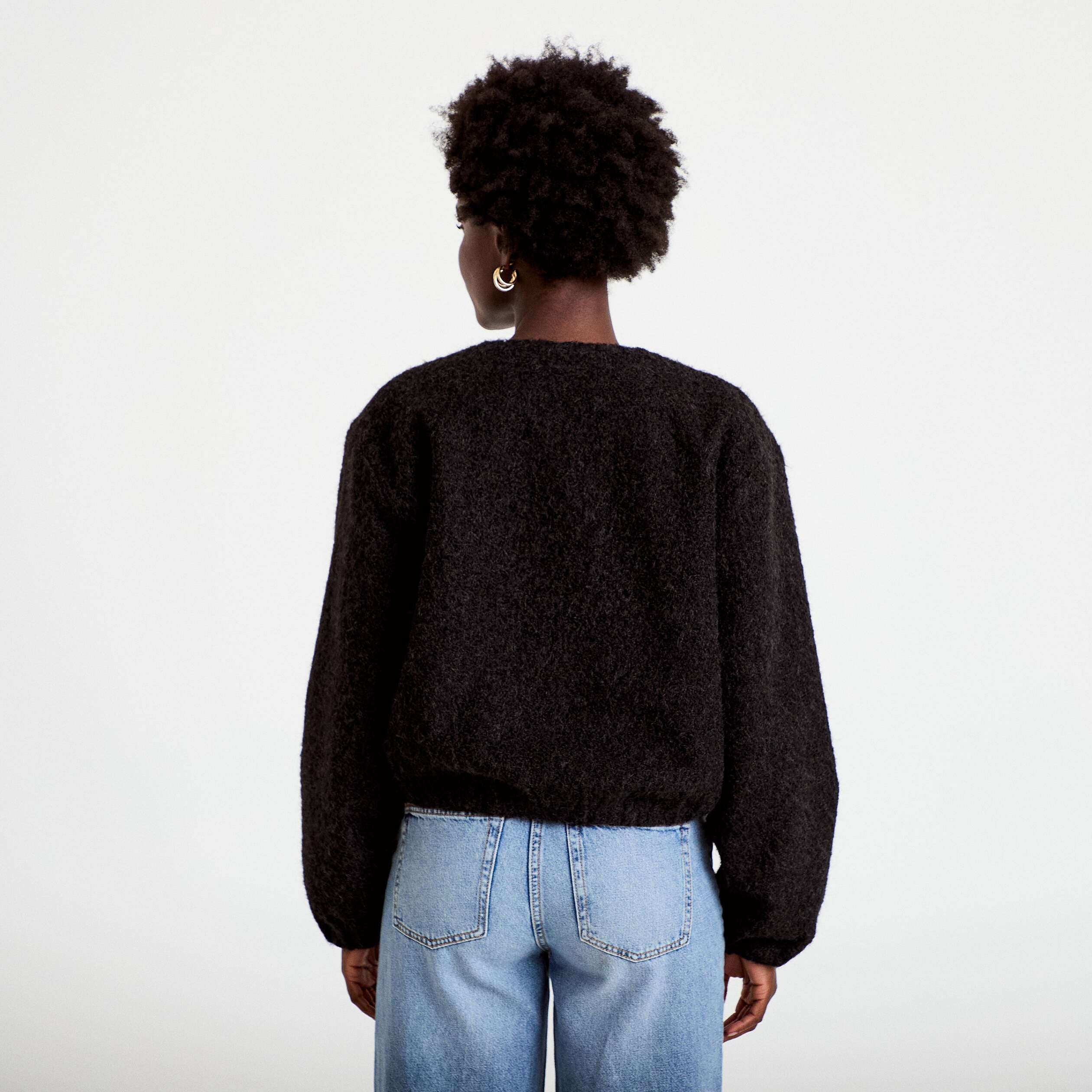 Veste cropped bas resserr&eacute; noir femme