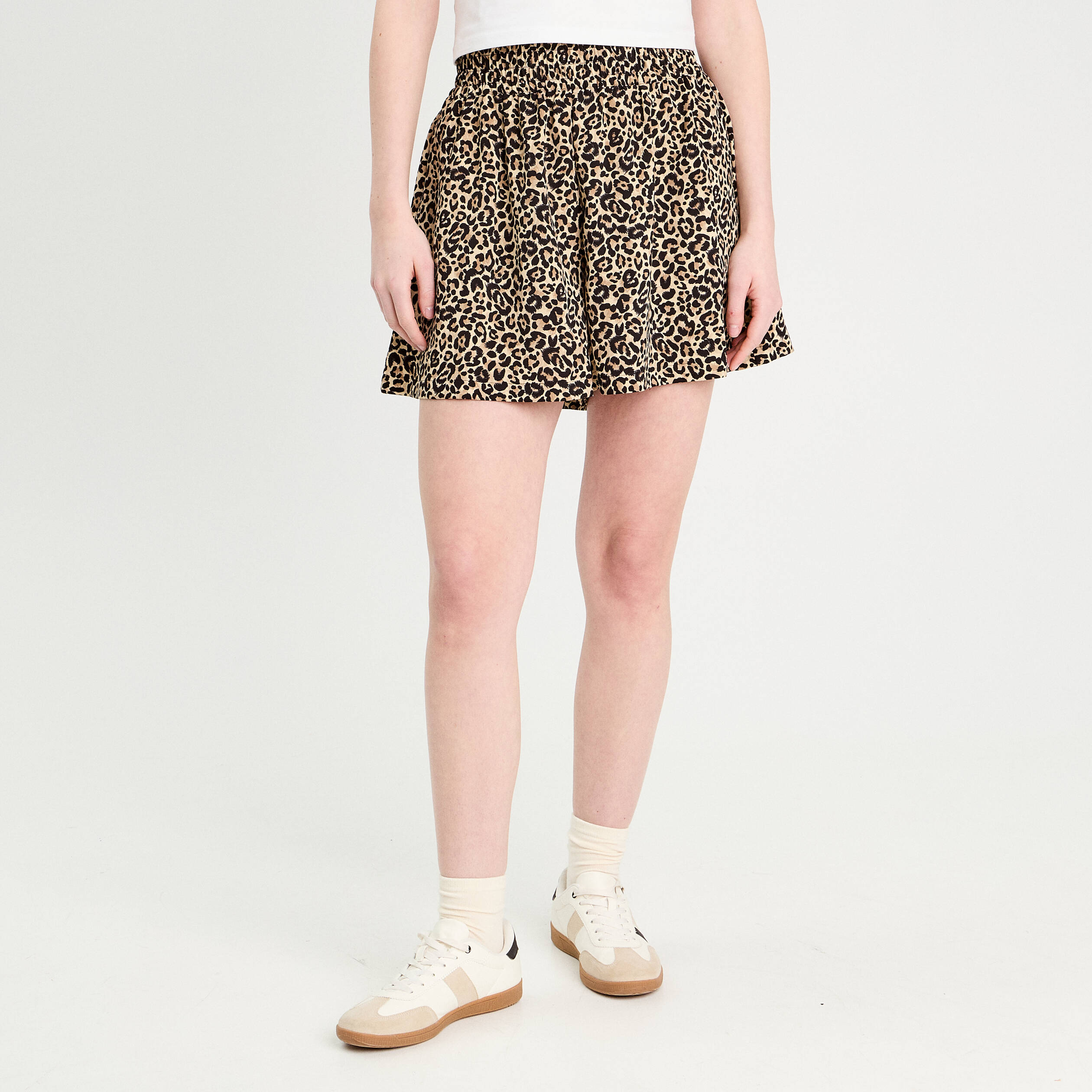 Short fluide regular beige femme