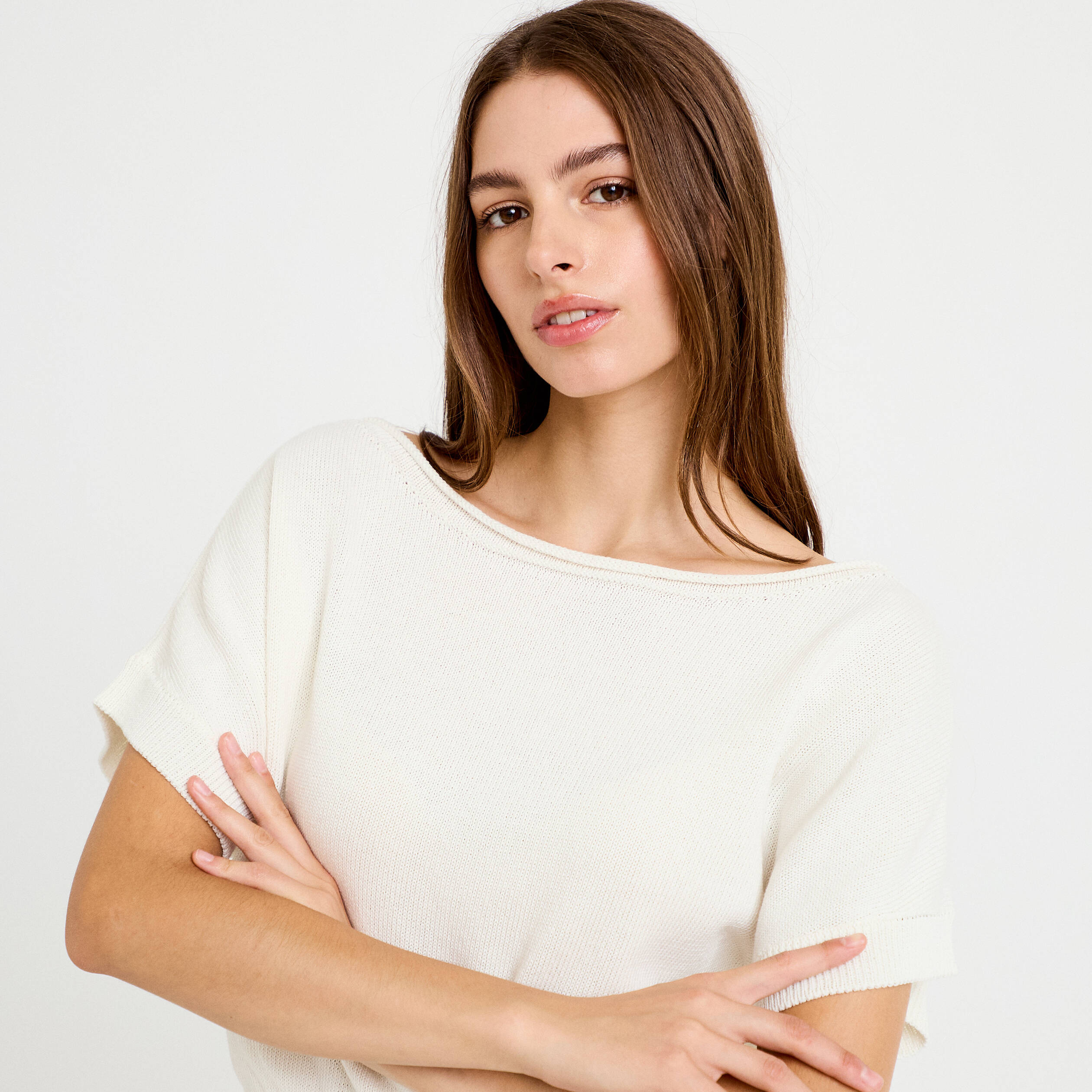Pull ample cropped manches courtes ecru femme
