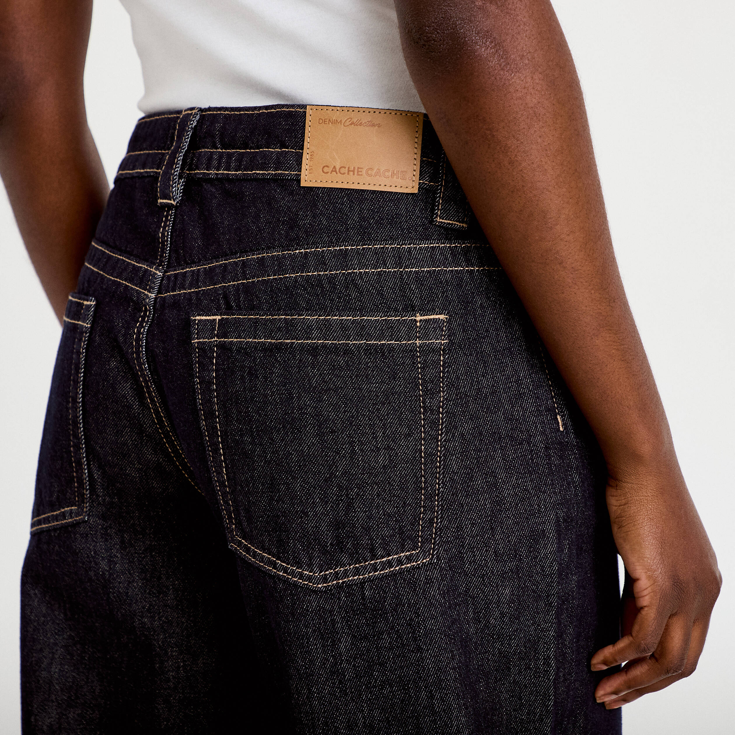 Jeans droit taille basse denim brut clean femme