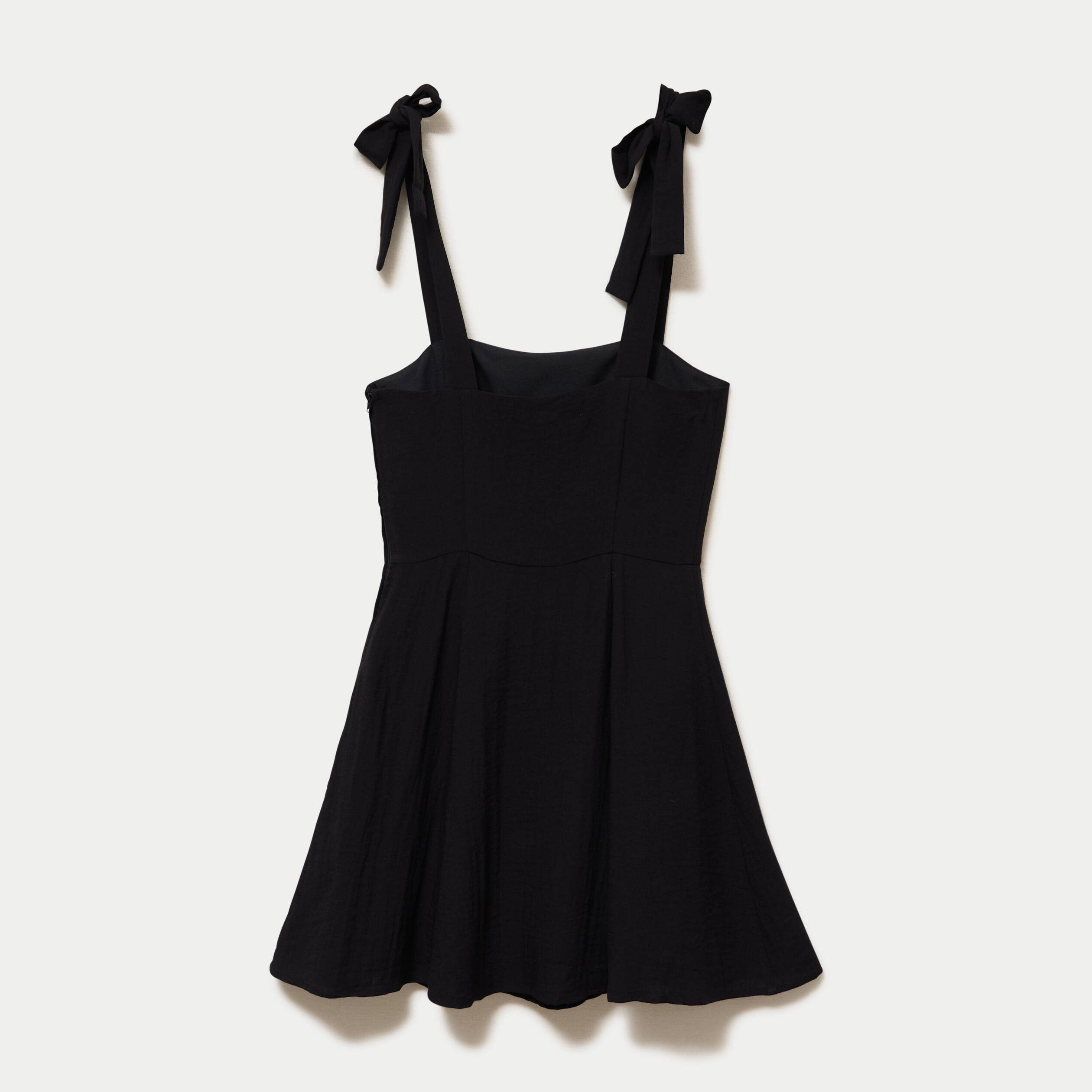 Robe patineuse courte &agrave; fines bretelles noir femme