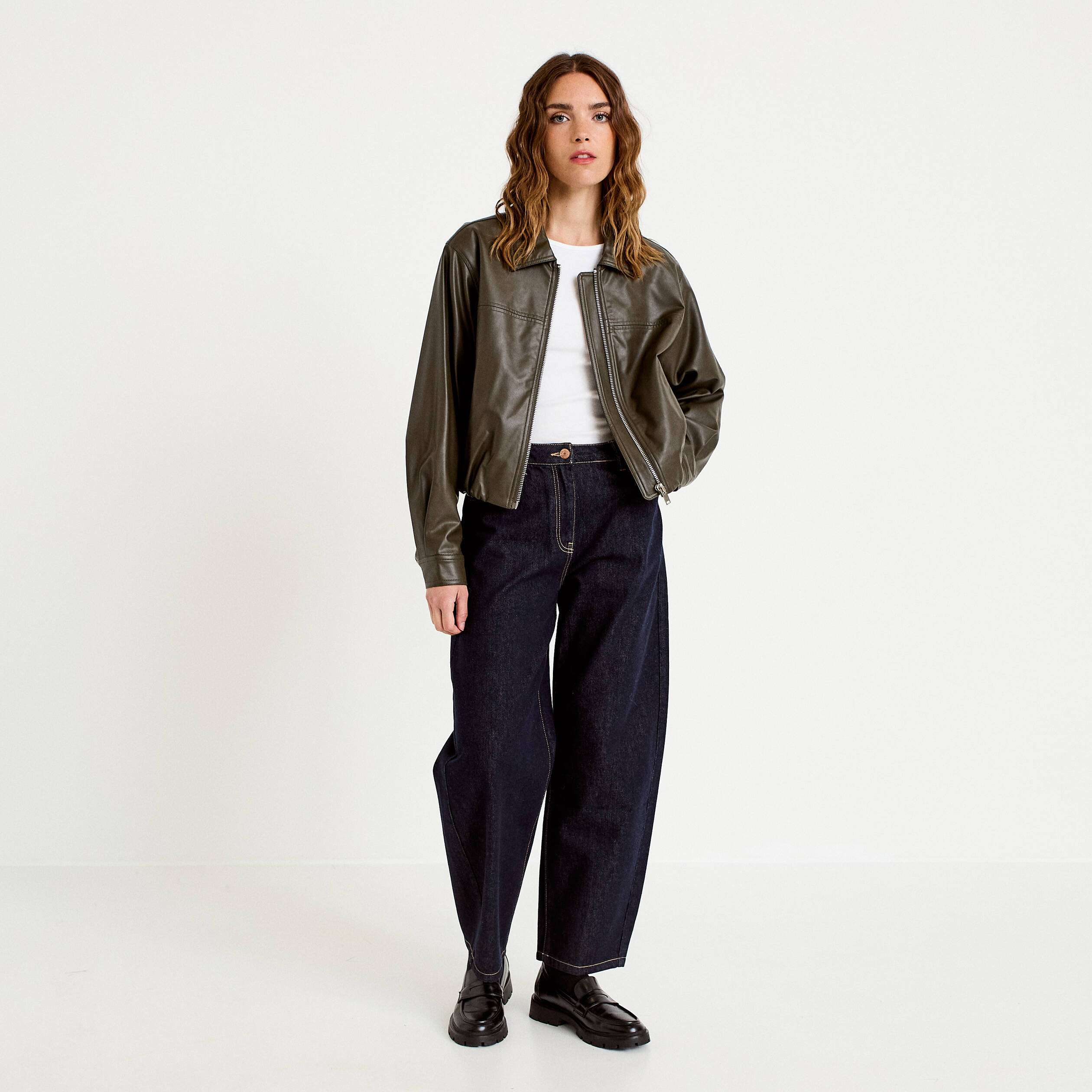 Veste effet boule manches longues vert kaki femme