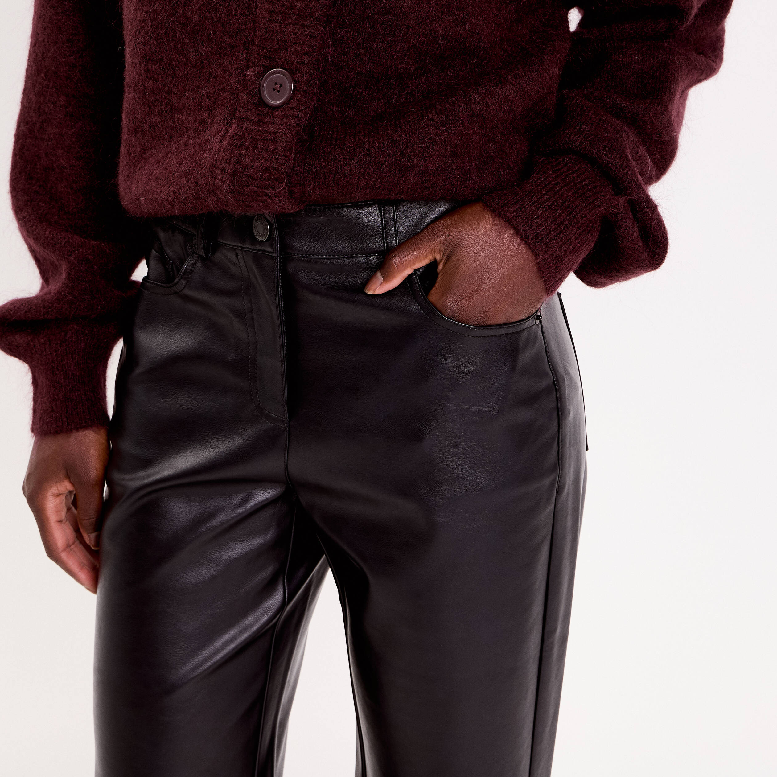 Pantalon droit similicuir noir femme