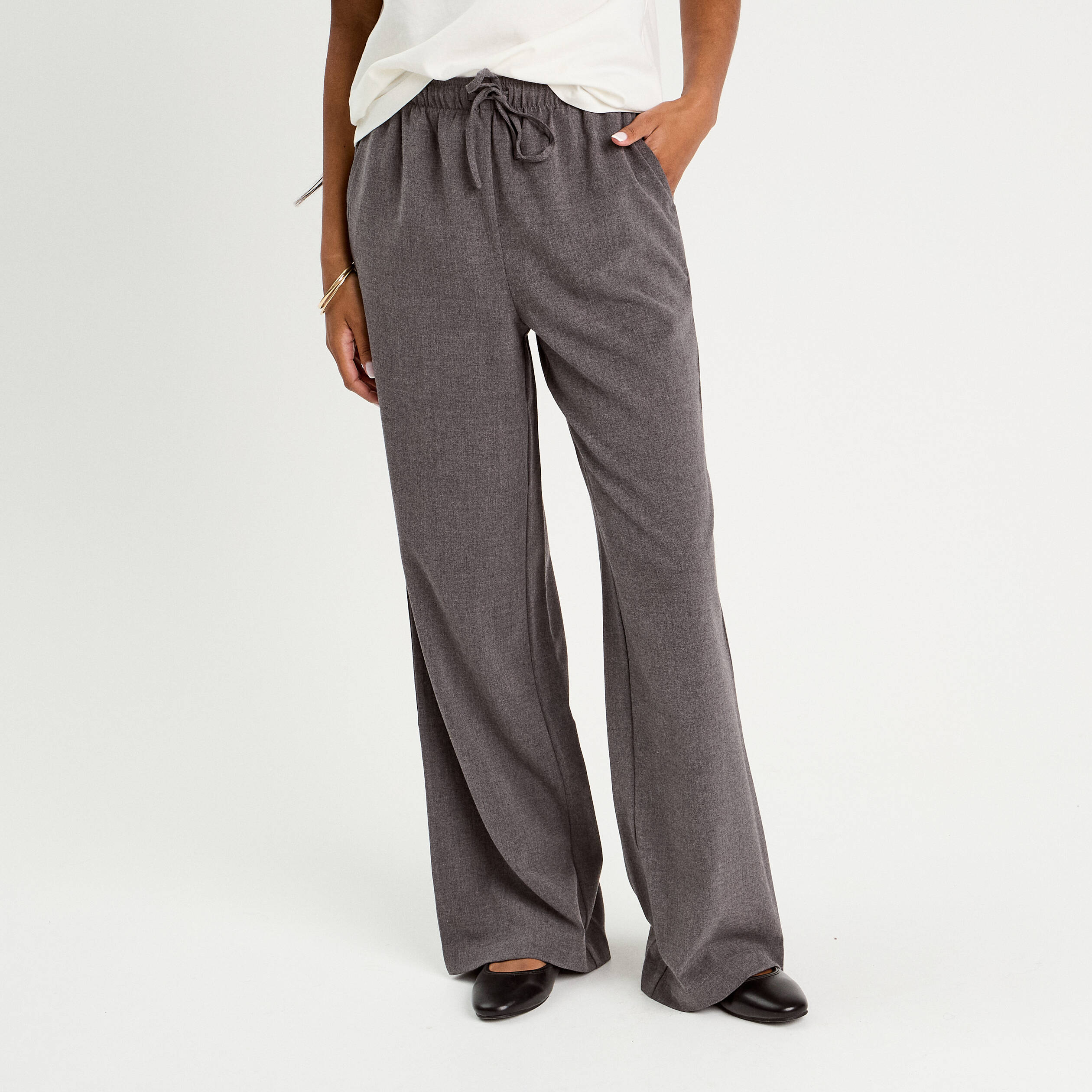 Ensemble de pyjamas GRIS Femme -S2HC24Z8-CT3 - S2HC24Z8-CT3 - LC Waikiki Ensemble de pyjamas GRIS Femme -S2HC24Z8-CT3 - S2HC24Z8-CT3 - LC Waikiki