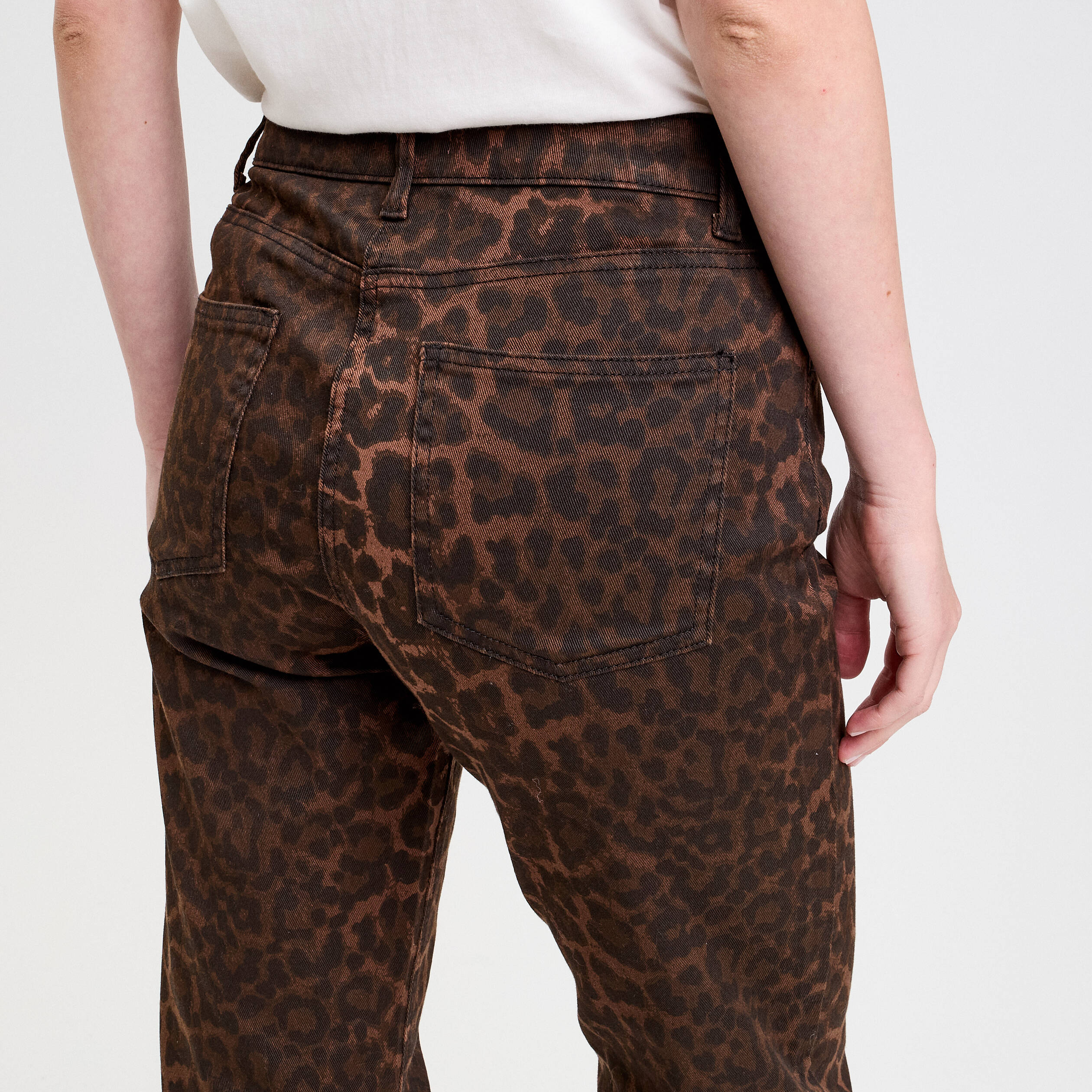 Pantalon droit marron femme