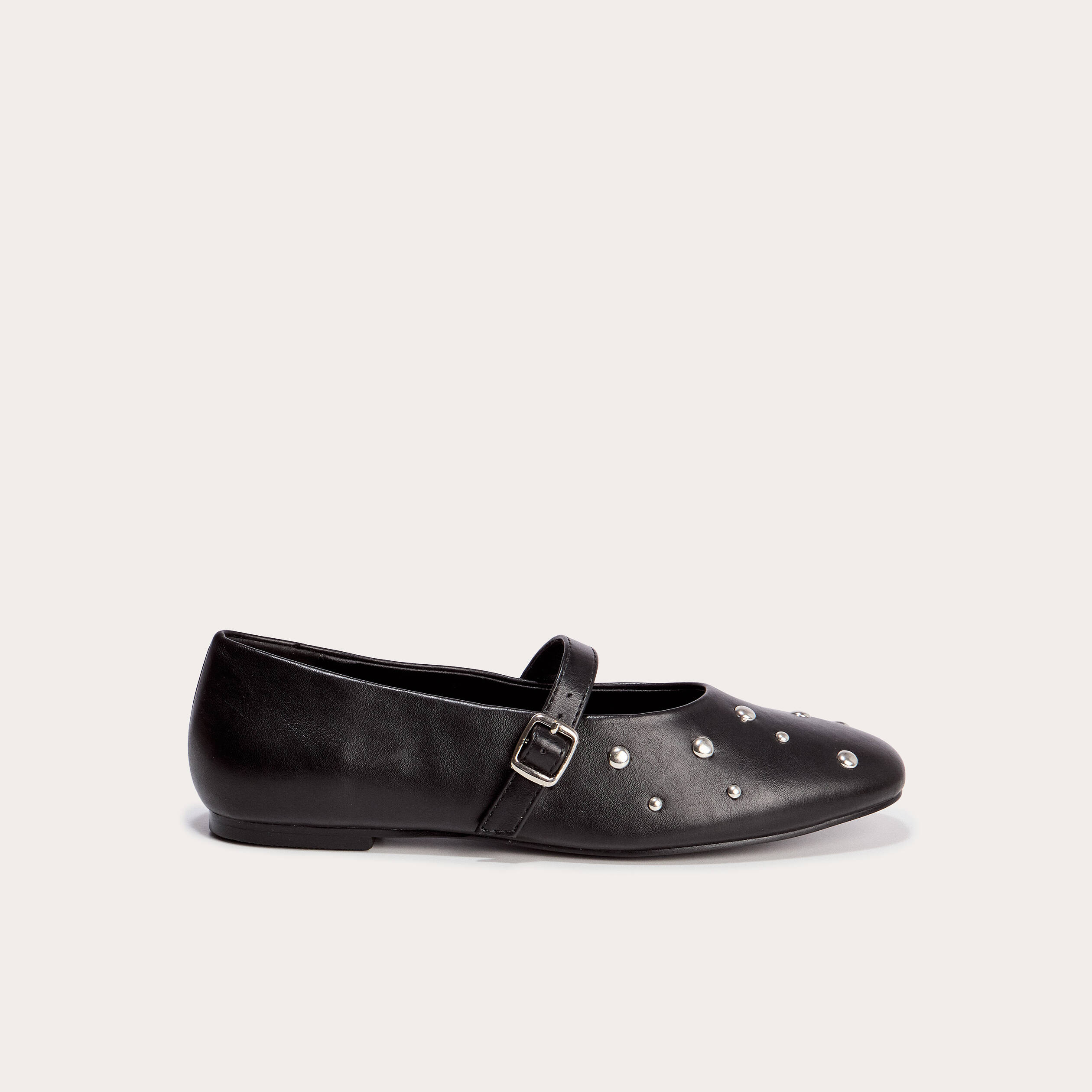 Ballerines &agrave; d&eacute;tails clout&eacute;s noir femme