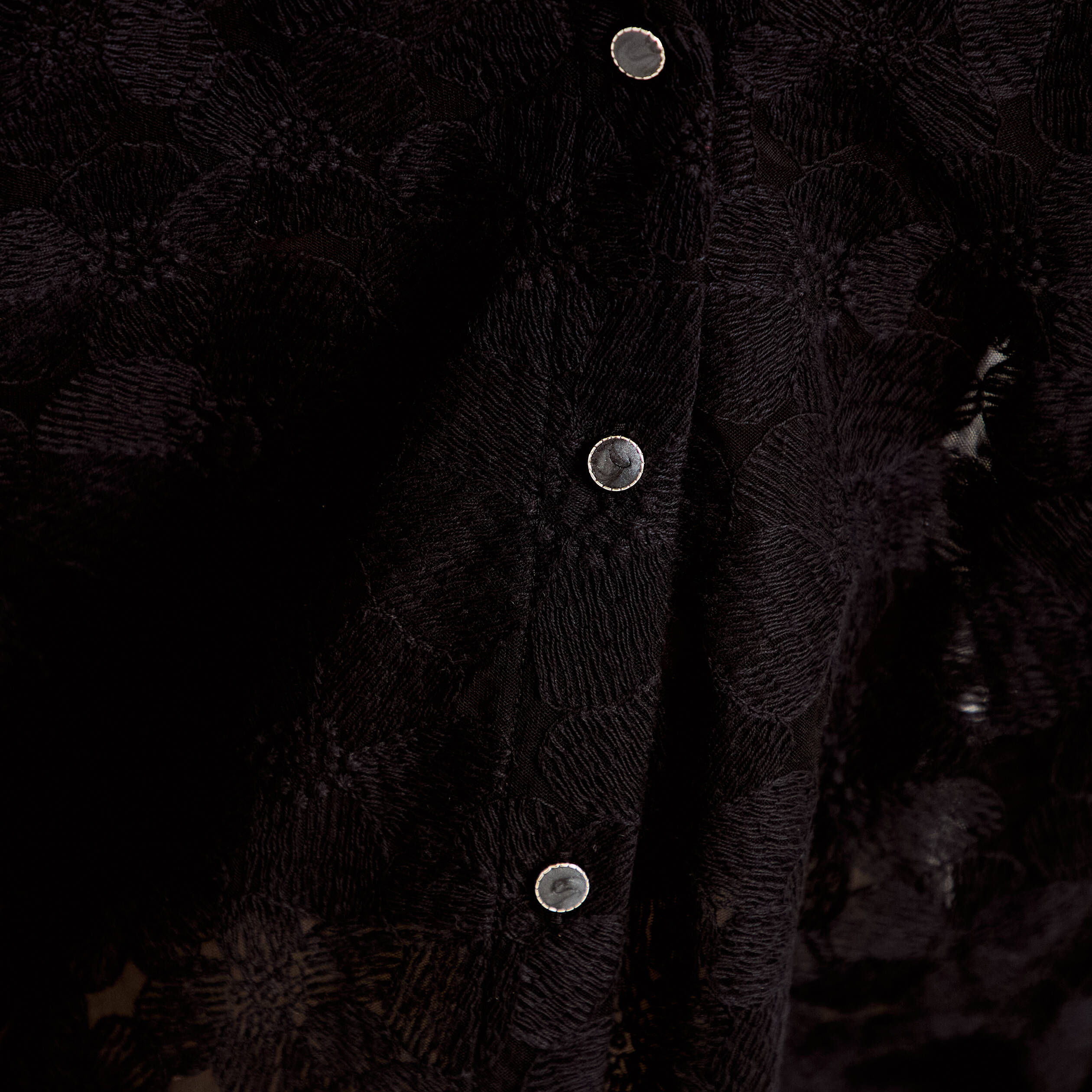 Blouse droite col v en dentelle noir femme