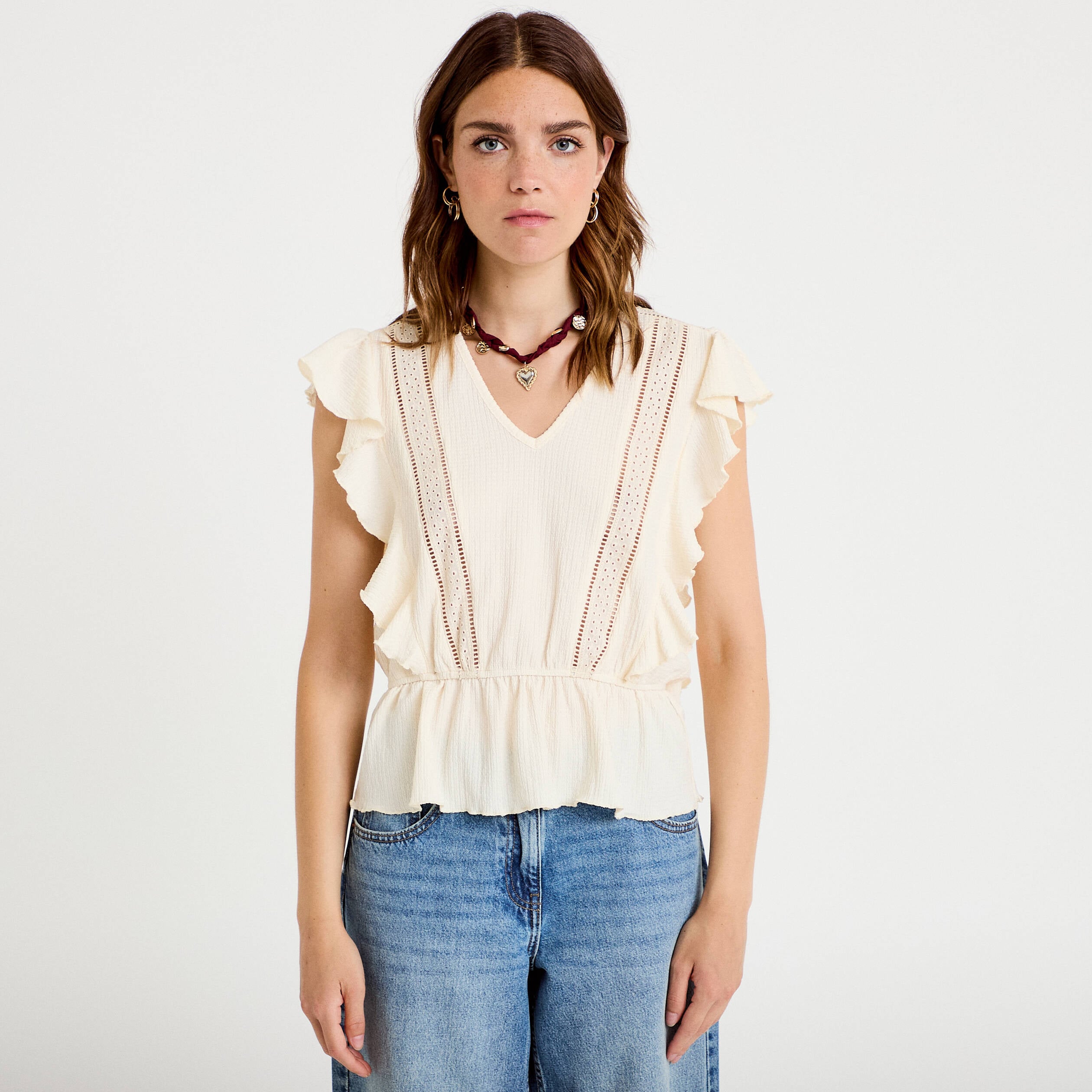 Blouse &agrave; volants ecru femme