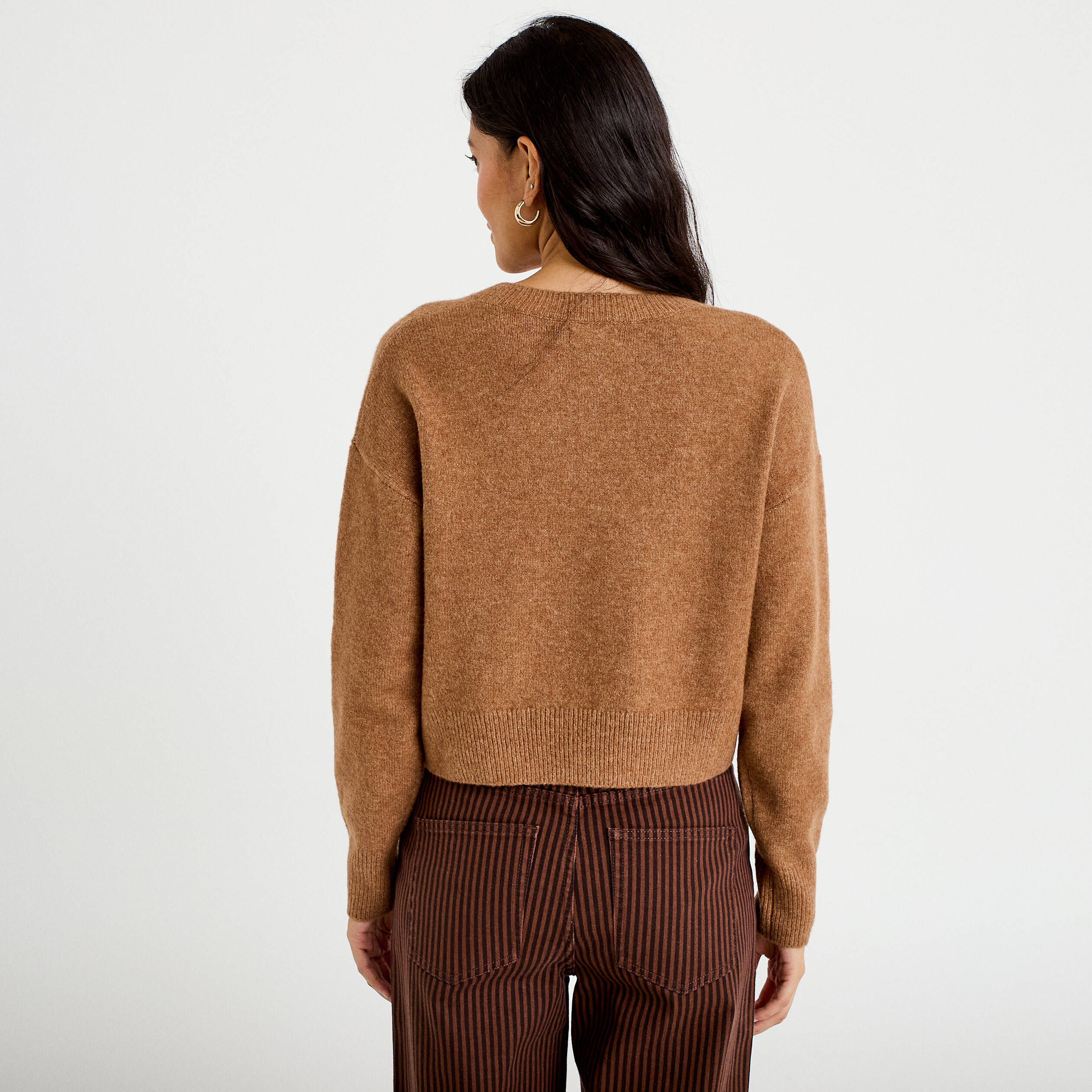 Gilet col rond manches longues avec lien camel femme
