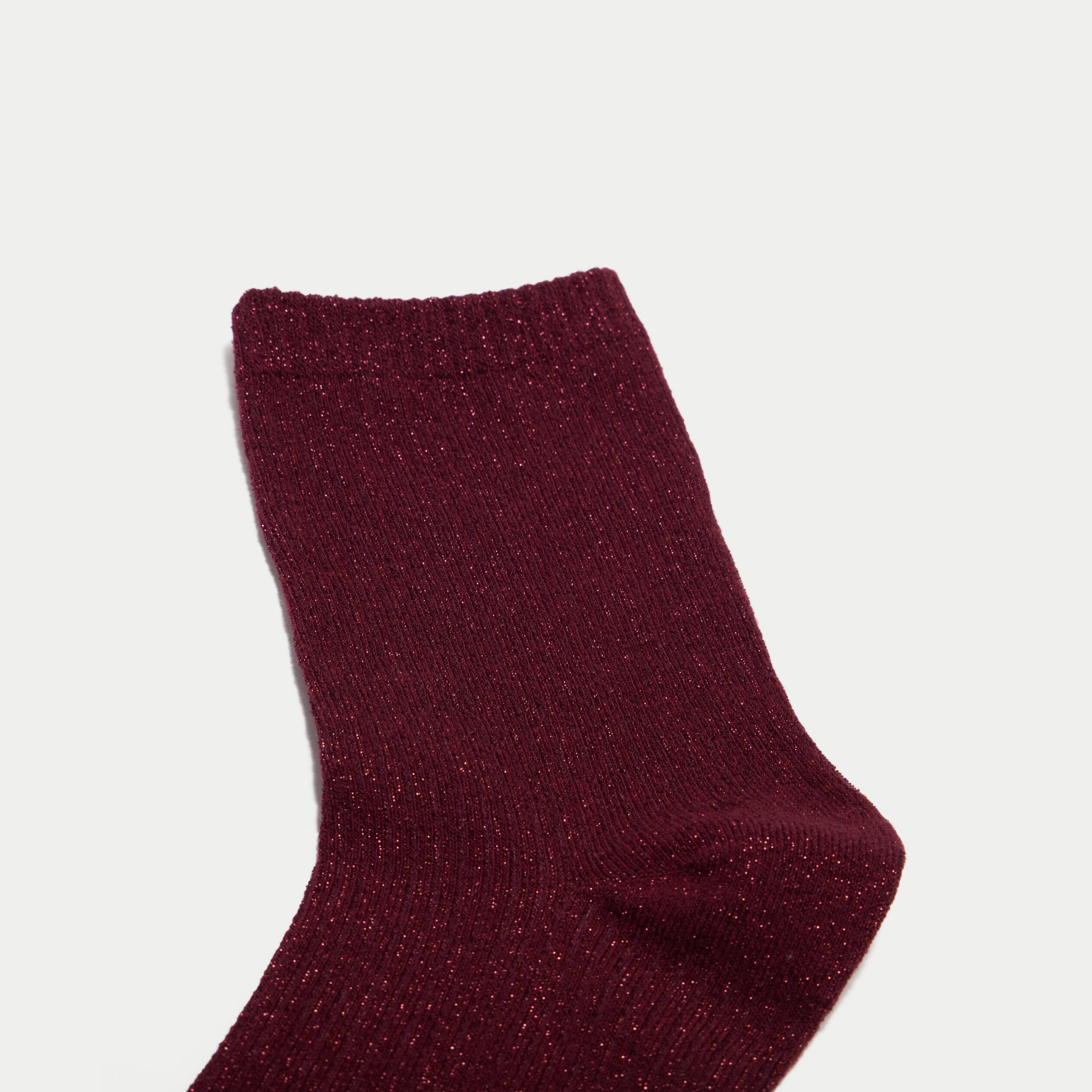 Chaussettes fils m&eacute;tallis&eacute;s bordeaux femme