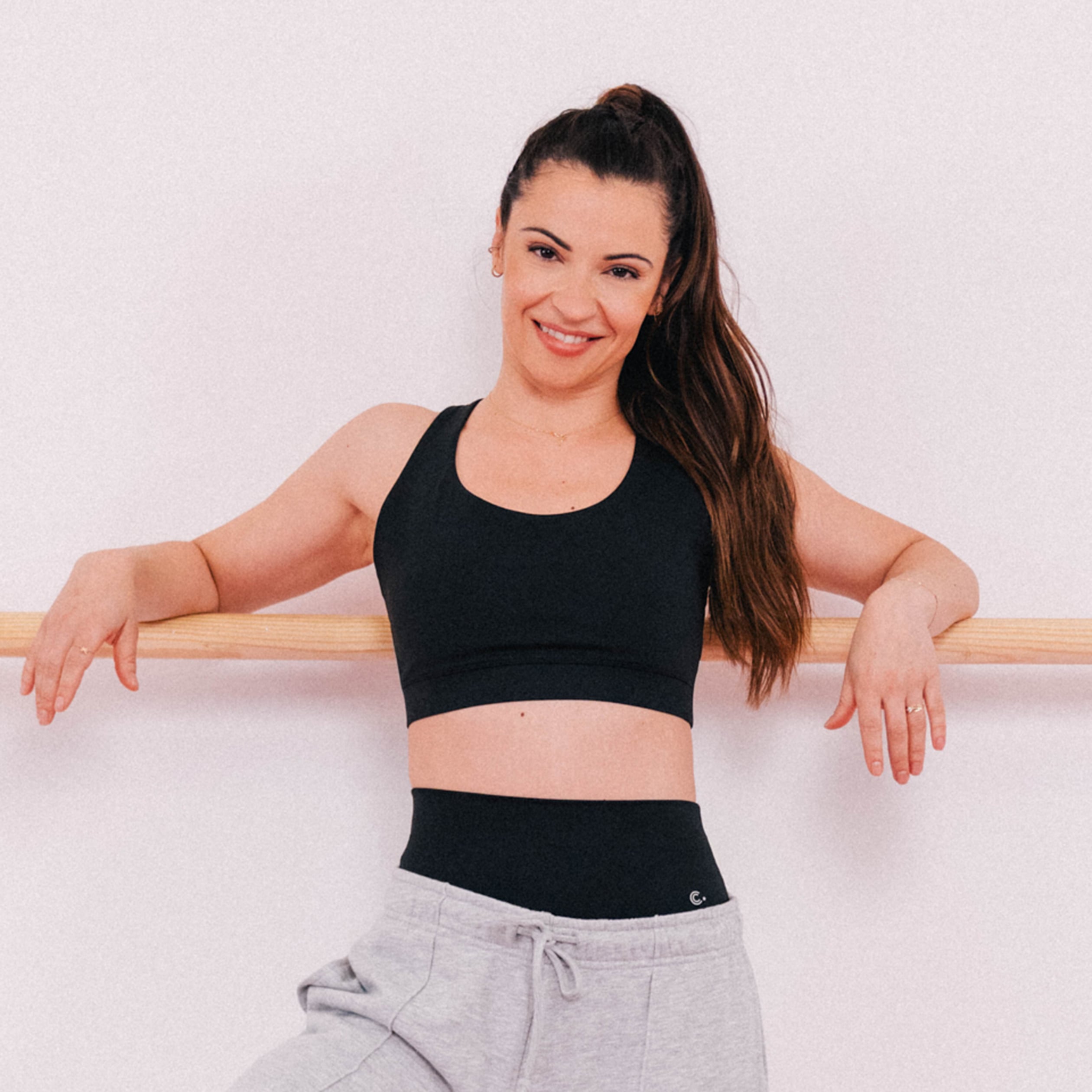 Brassi&egrave;re de sport activewear noir femme