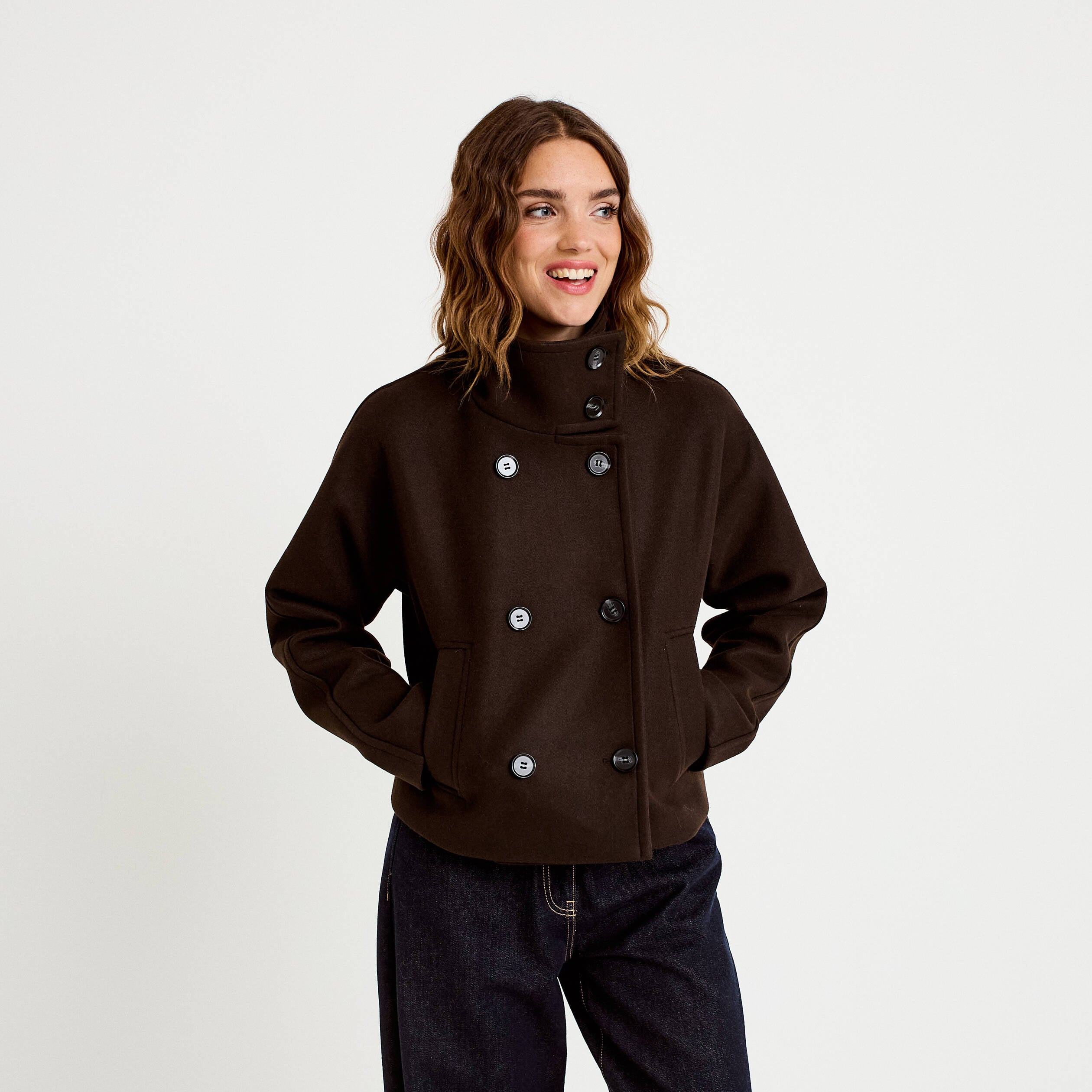 Veste chin&eacute;e col montant manches longues marron fonc&eacute; femme