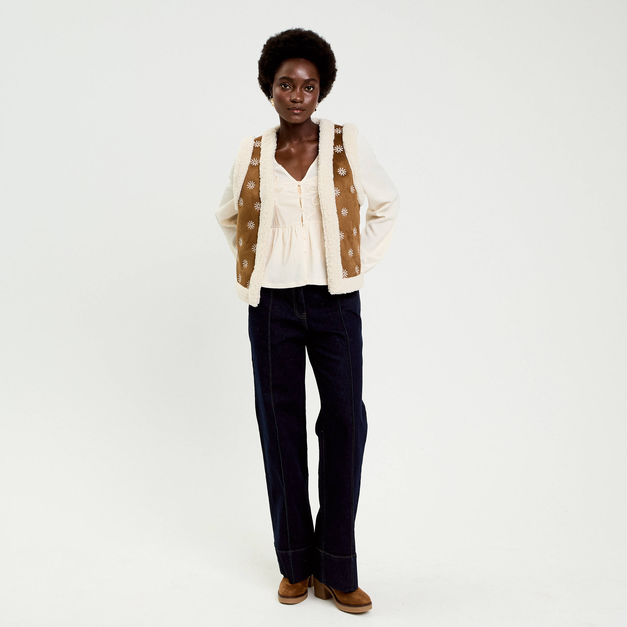 Blouse brod&eacute;e ecru femme