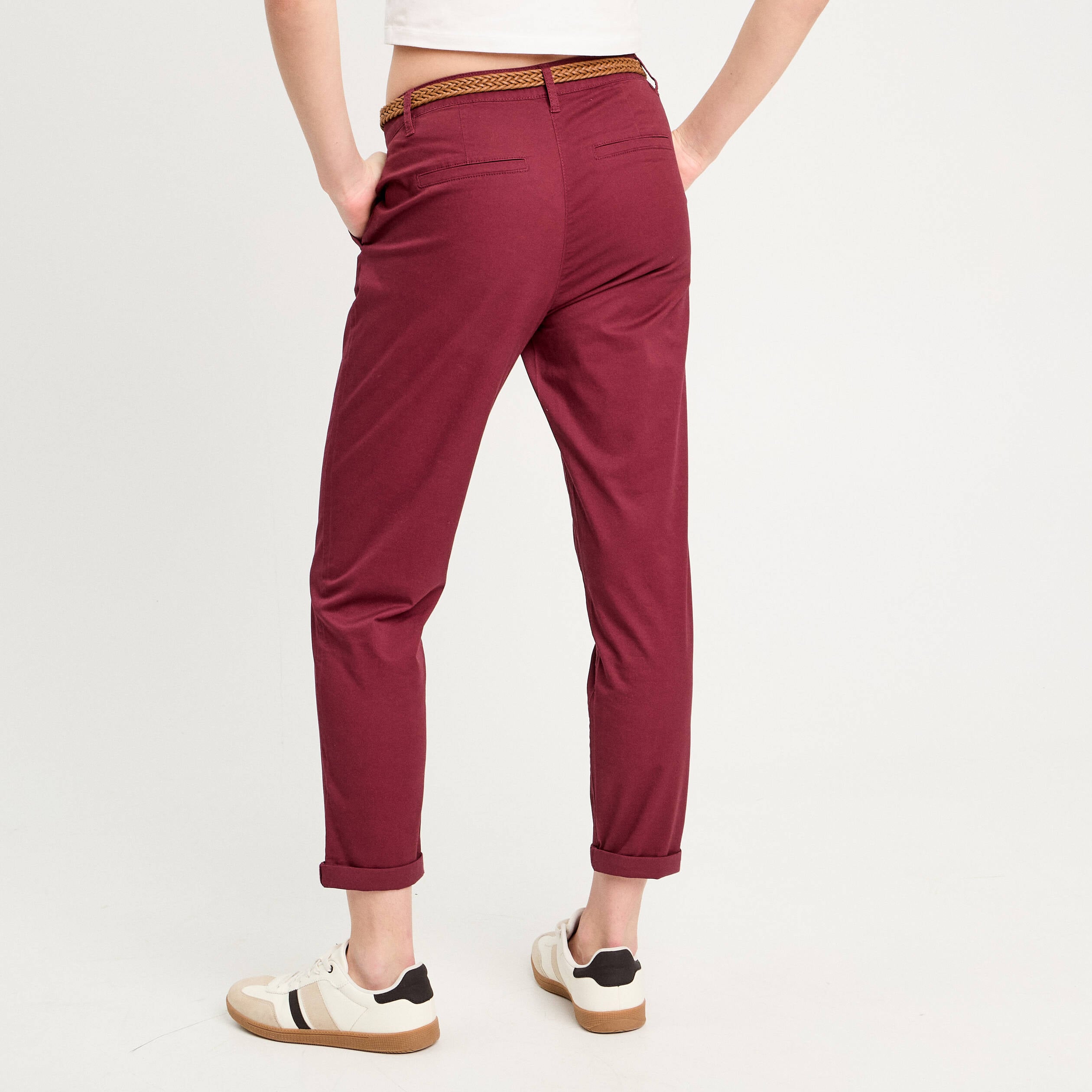 Pantalon chino 7/8&egrave;me bordeaux femme
