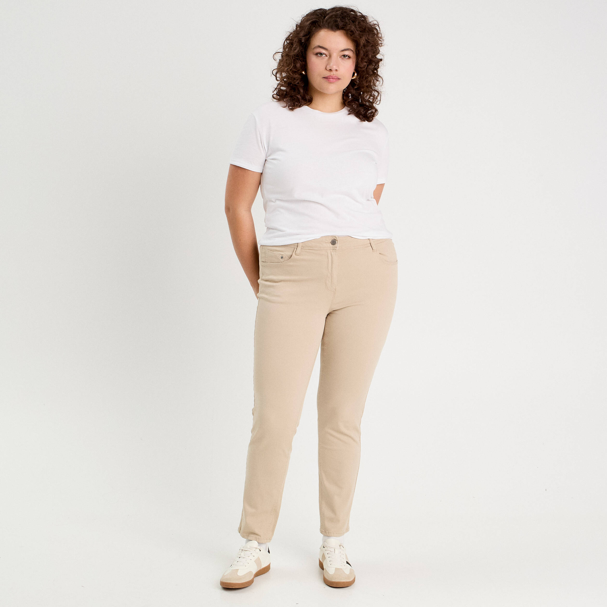 Jeans slim 5 poches taupe femme