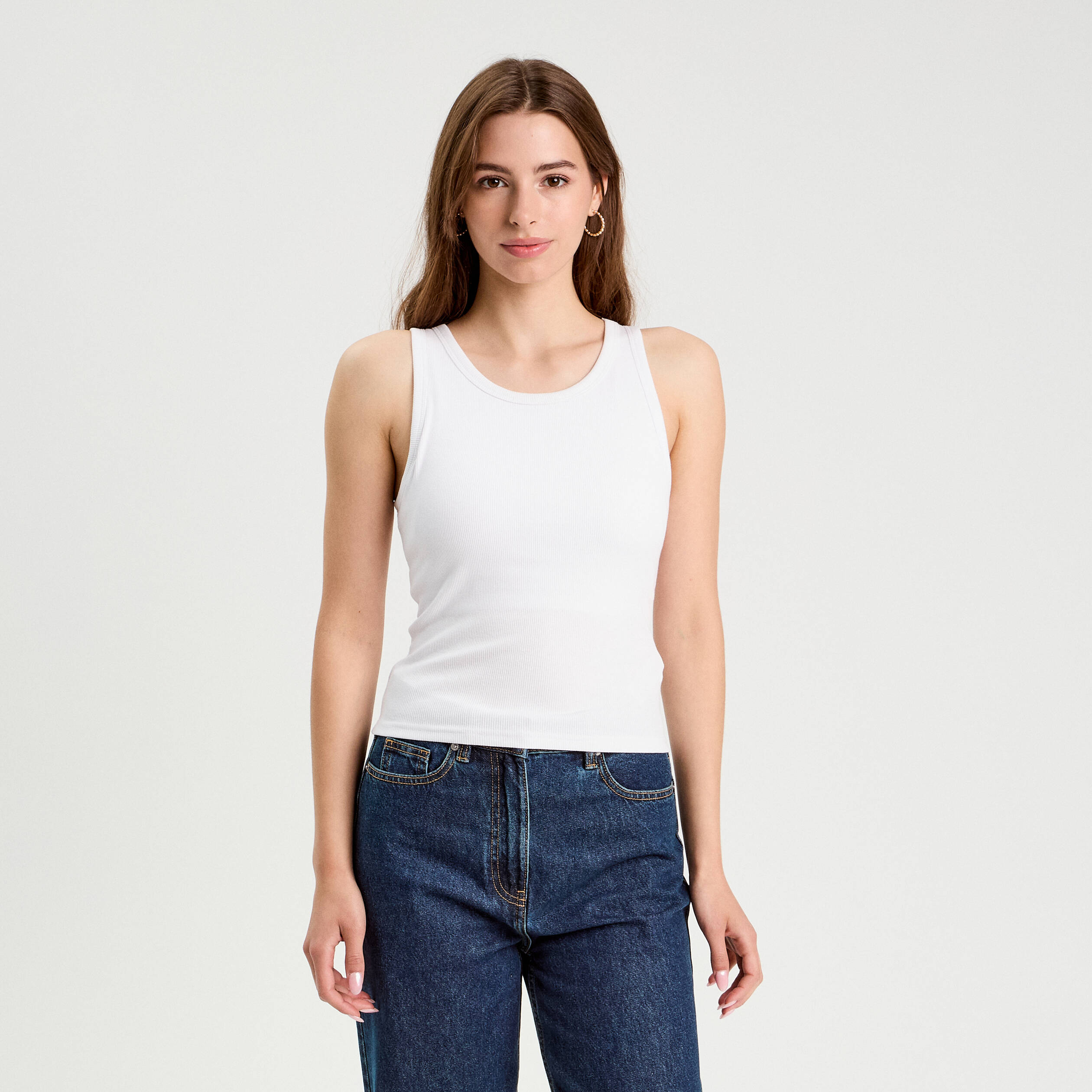 D&eacute;bardeur c&ocirc;tel&eacute; avec brassi&egrave;re int&eacute;gr&eacute;e blanc femme