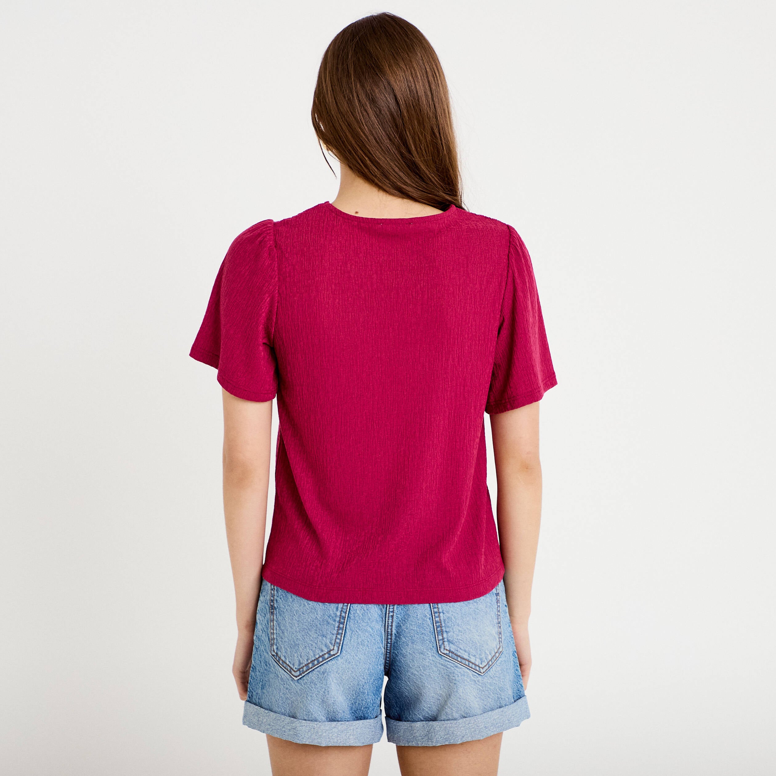 T-shirt manches courtes aspect dentelle rouge femme