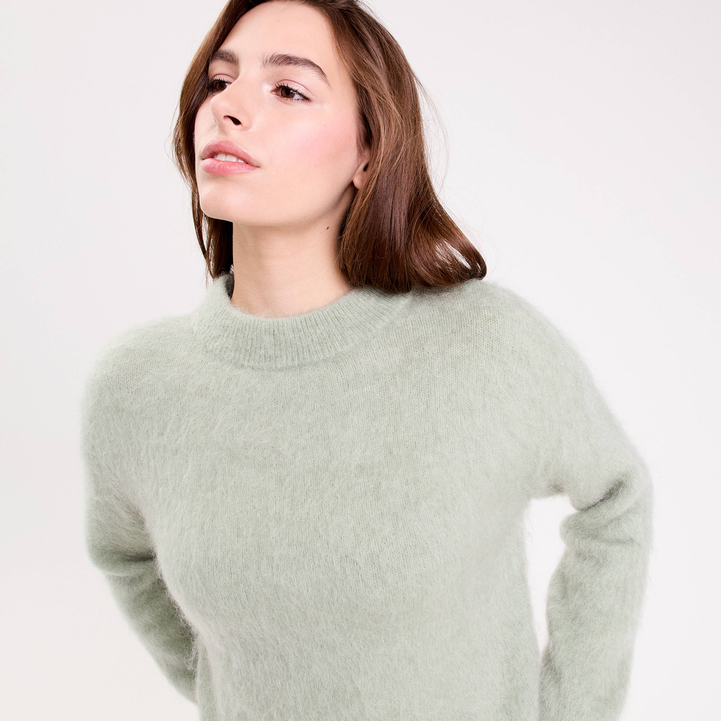 Pull duveteux vert pastel femme