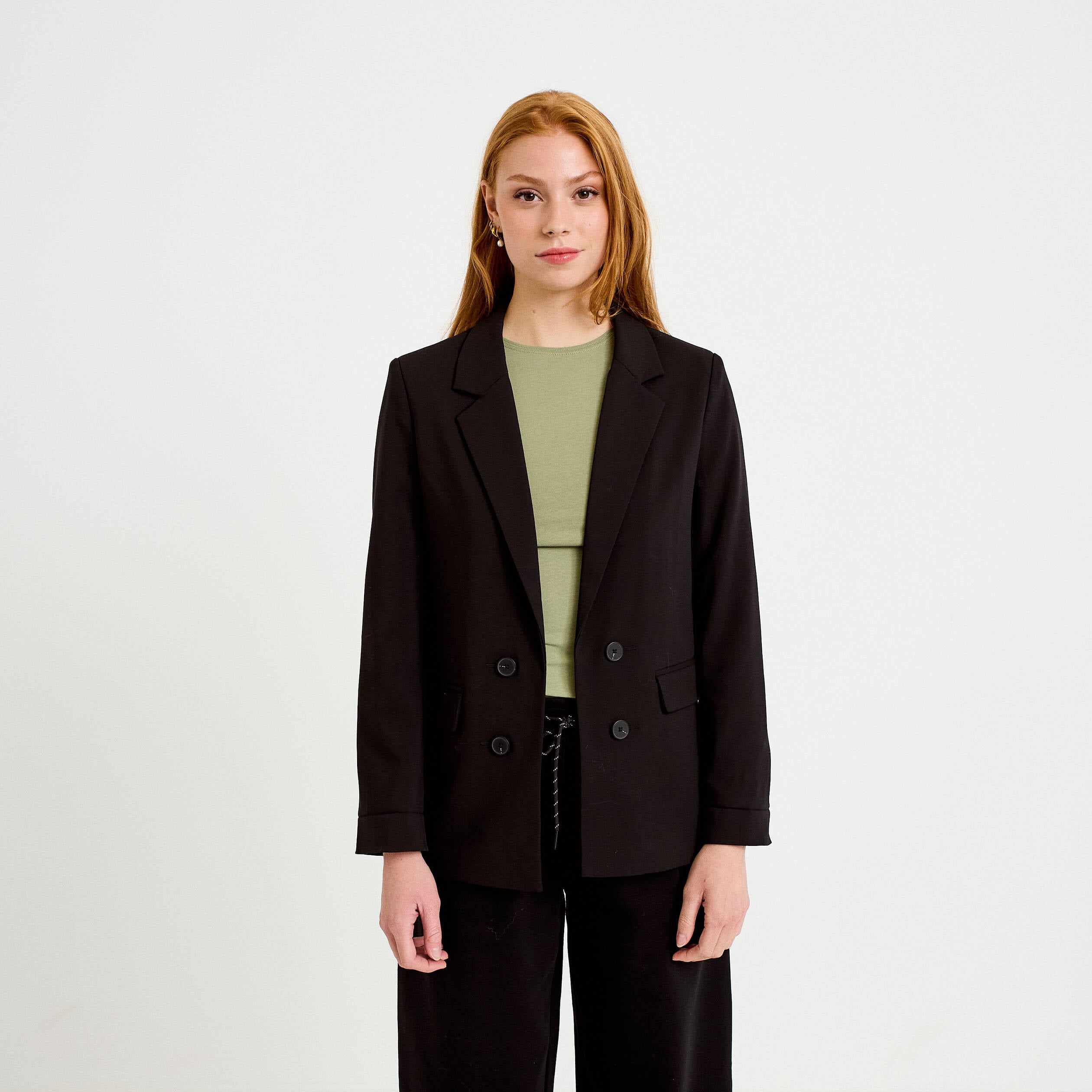 Blazer ajust&eacute; manches longues noir femme