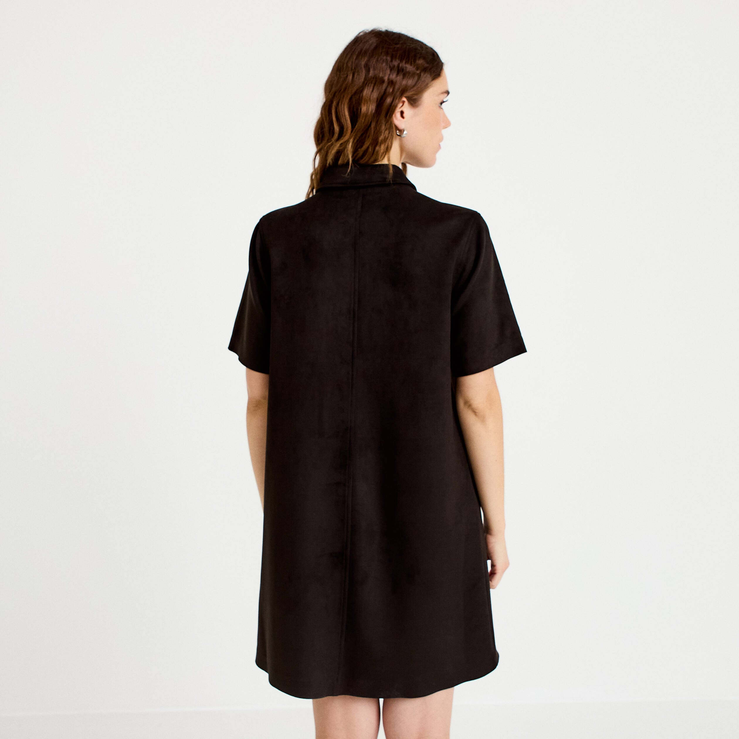 Robe droite 3/4 manches courtes daim noir femme