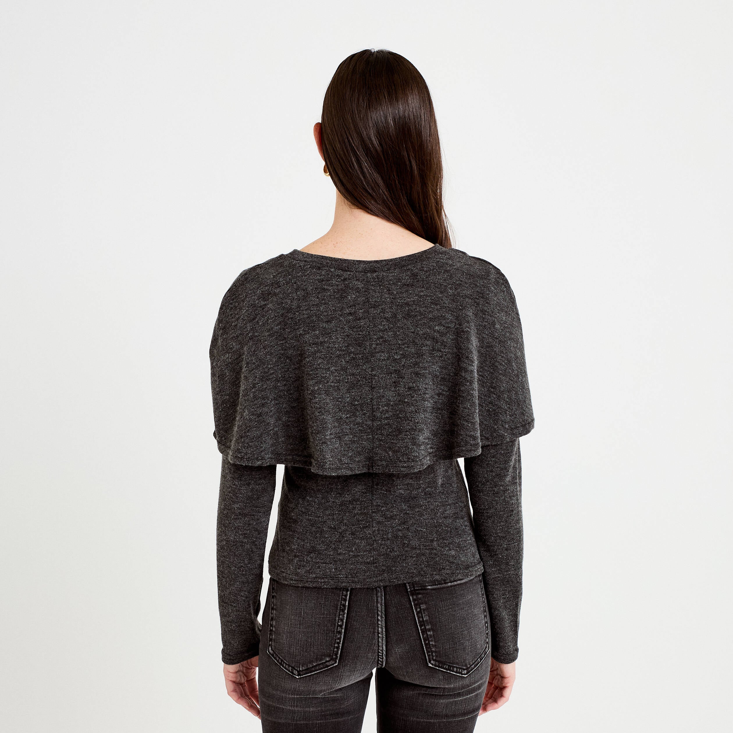 Pull cape col rond manches longues gris fonc&eacute; femme