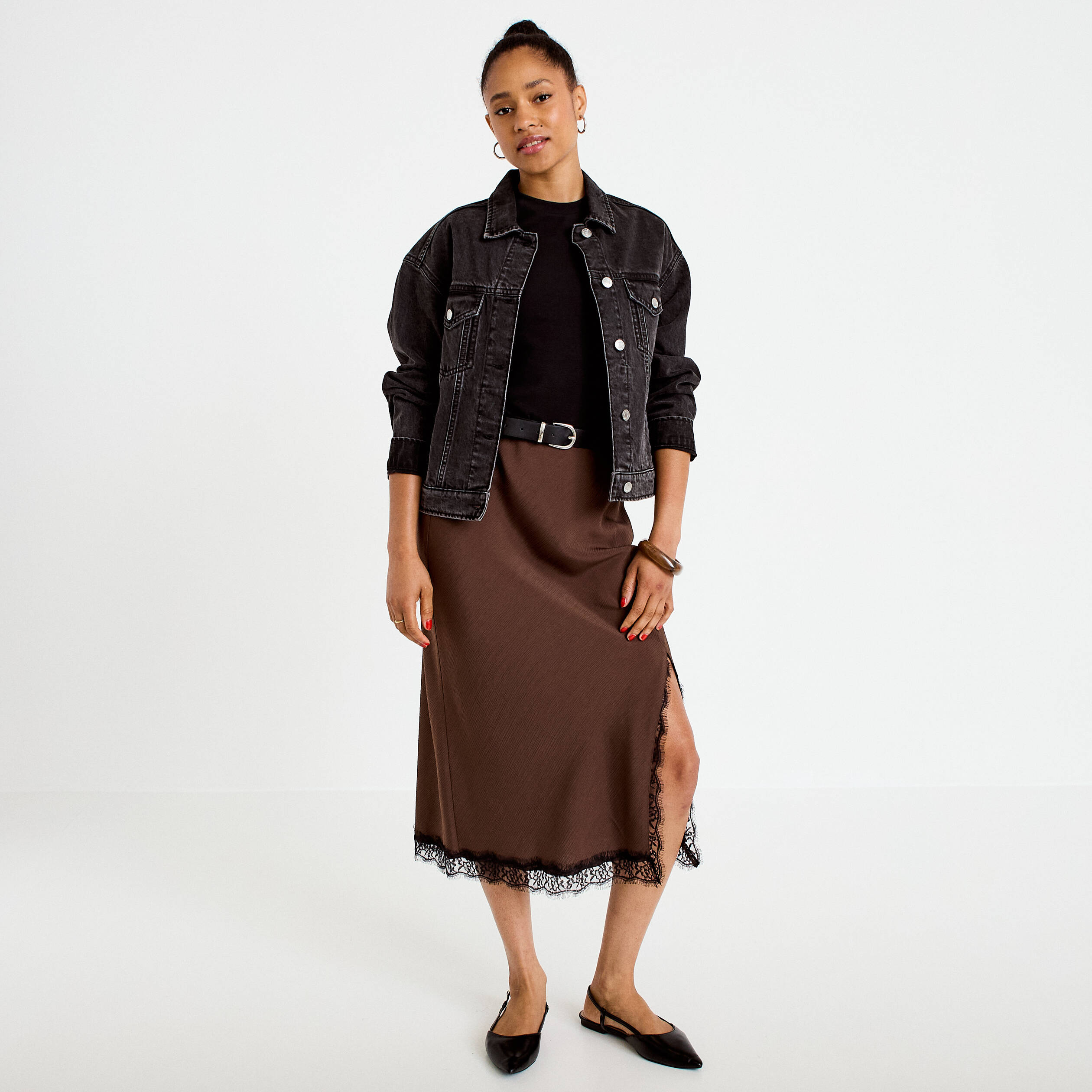 Top ajust&eacute; col rond manches courtes noir femme