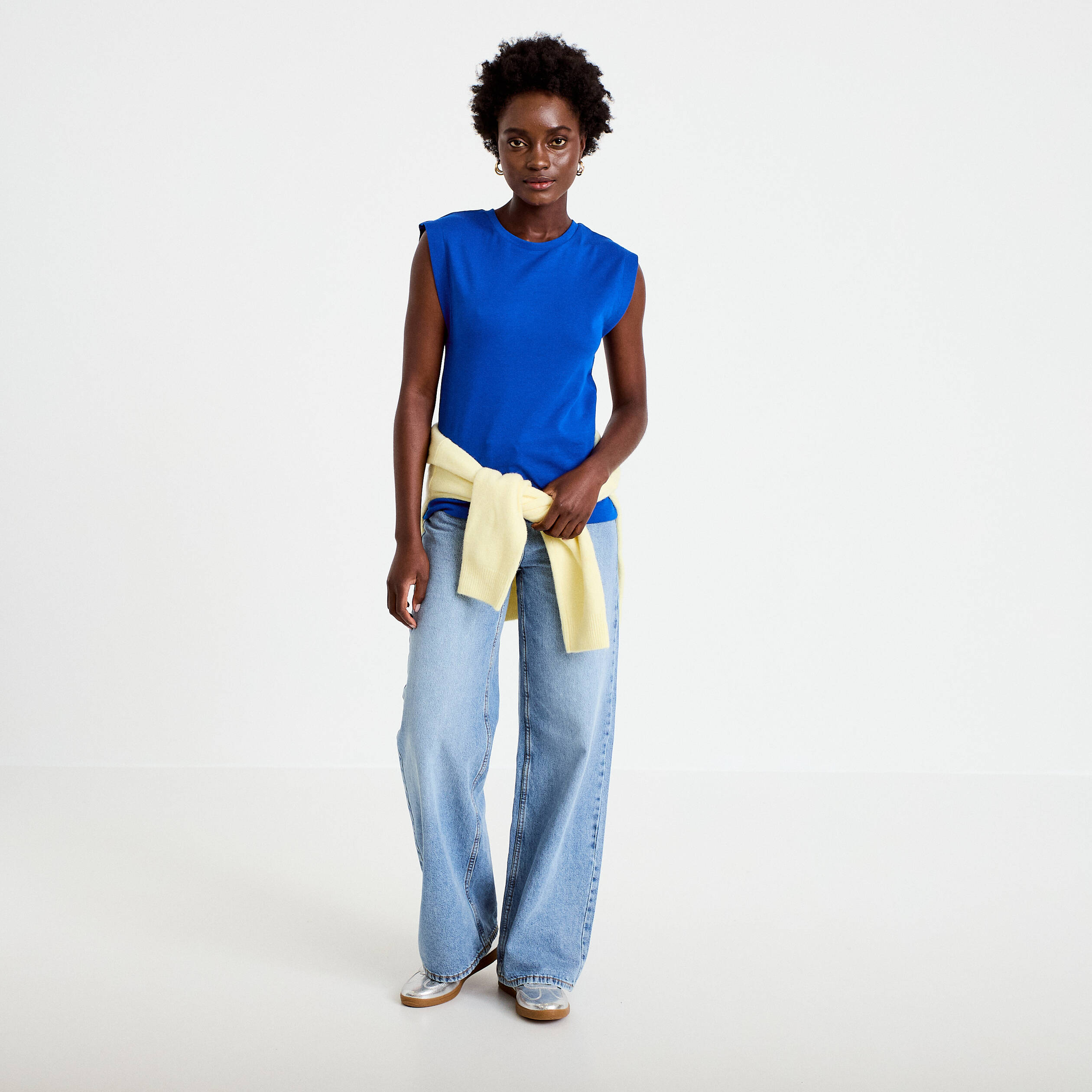 T-shirt col rond sans manches bleu electrique femme