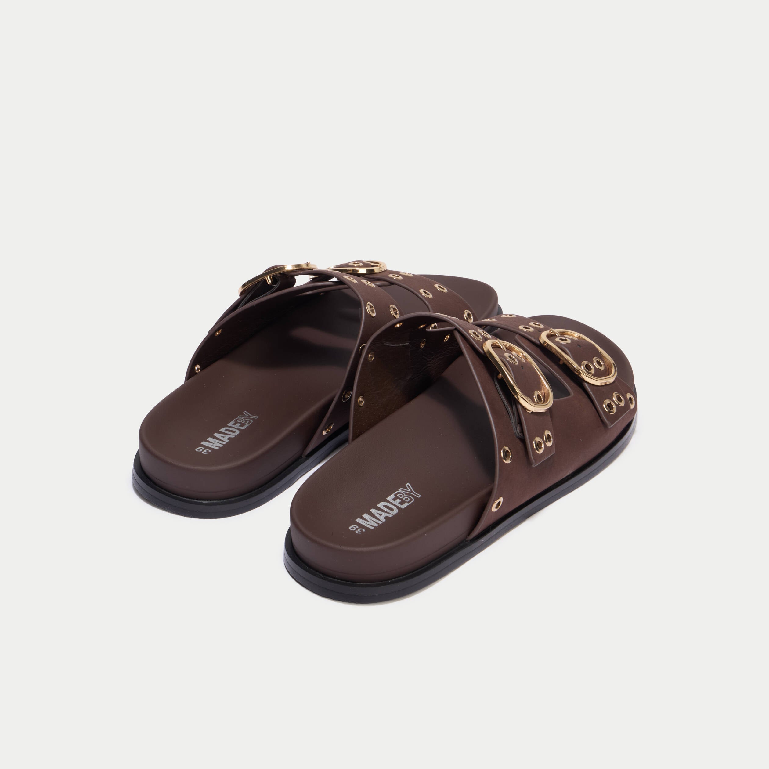 Mules d&eacute;tails clout&eacute;s marron fonc&eacute; femme