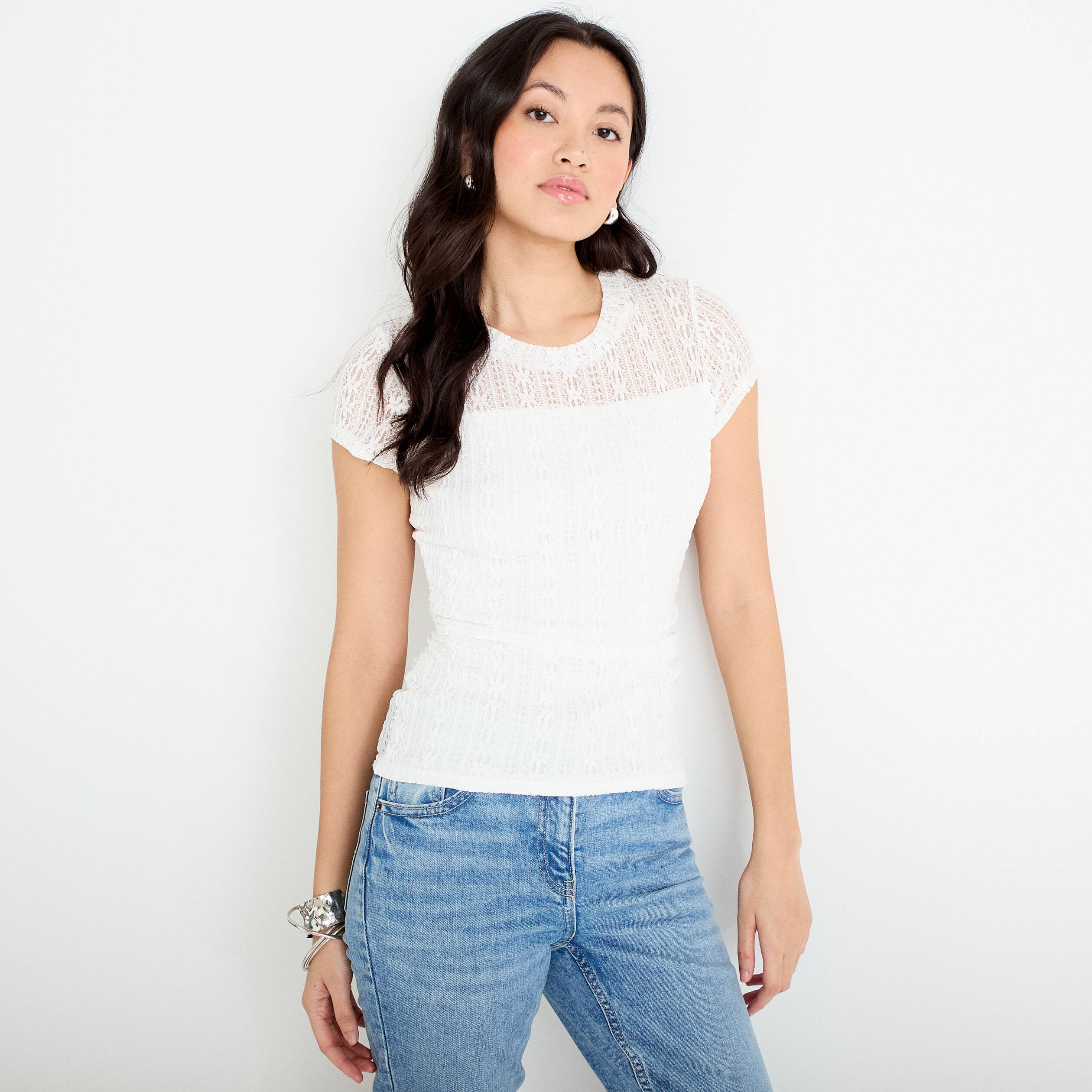 Top en dentelle col rond manches courtes ecru femme
