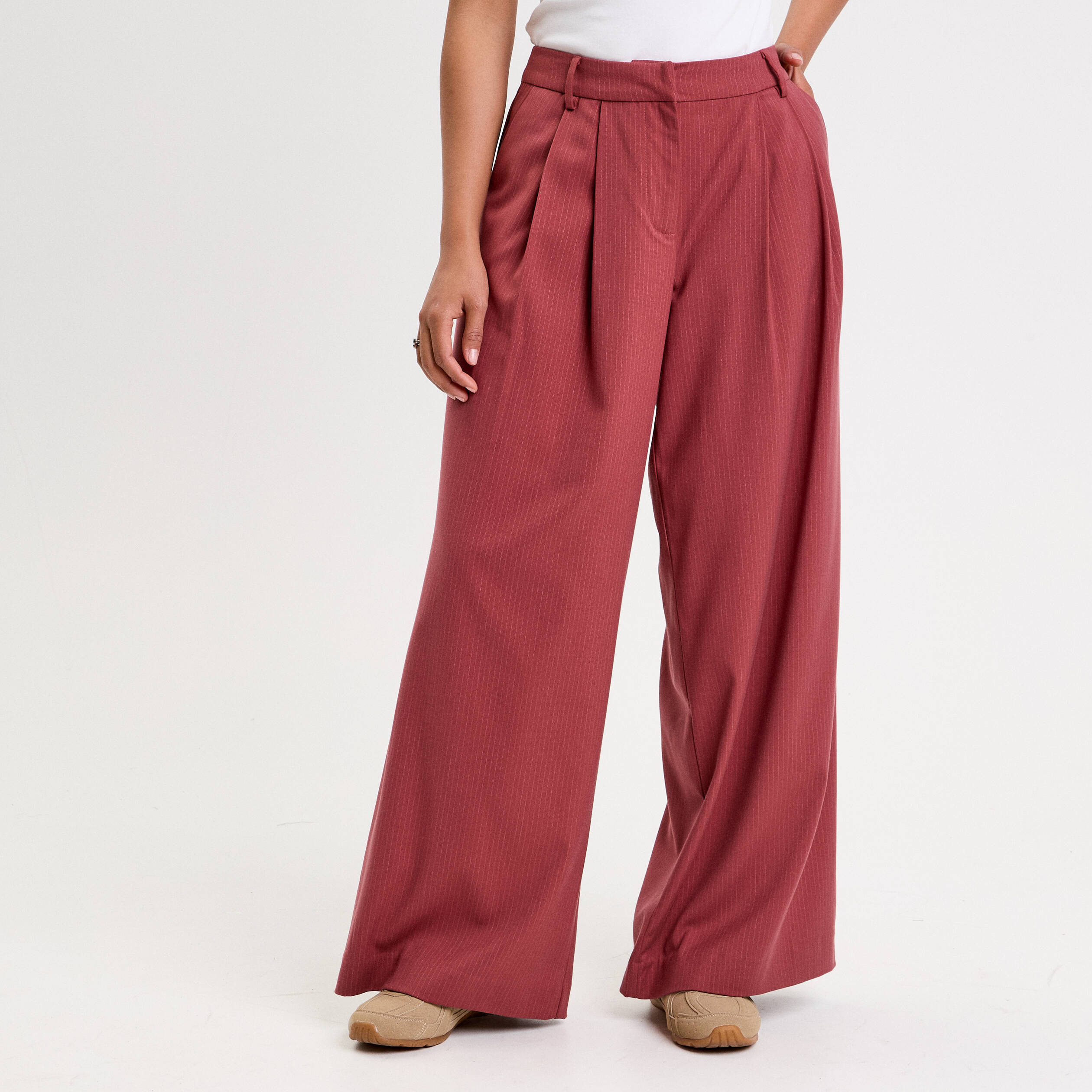 Pantalon large rouge fonc&eacute; femme