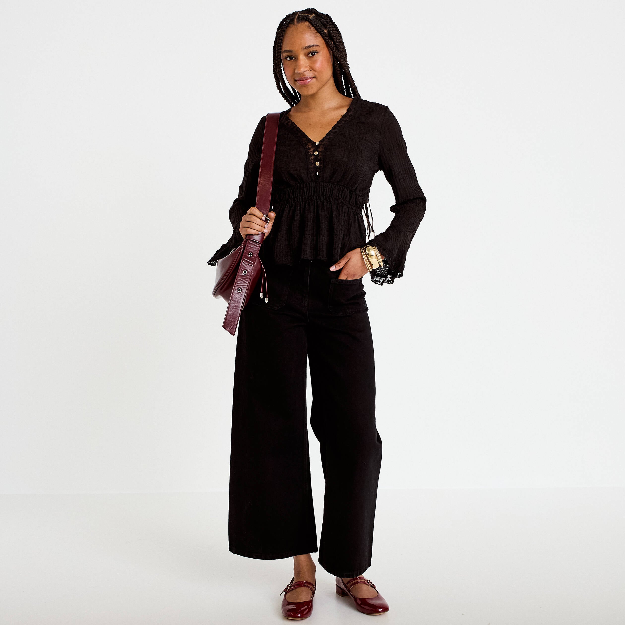 Blouse ajust&eacute;e col v manches longues noir femme