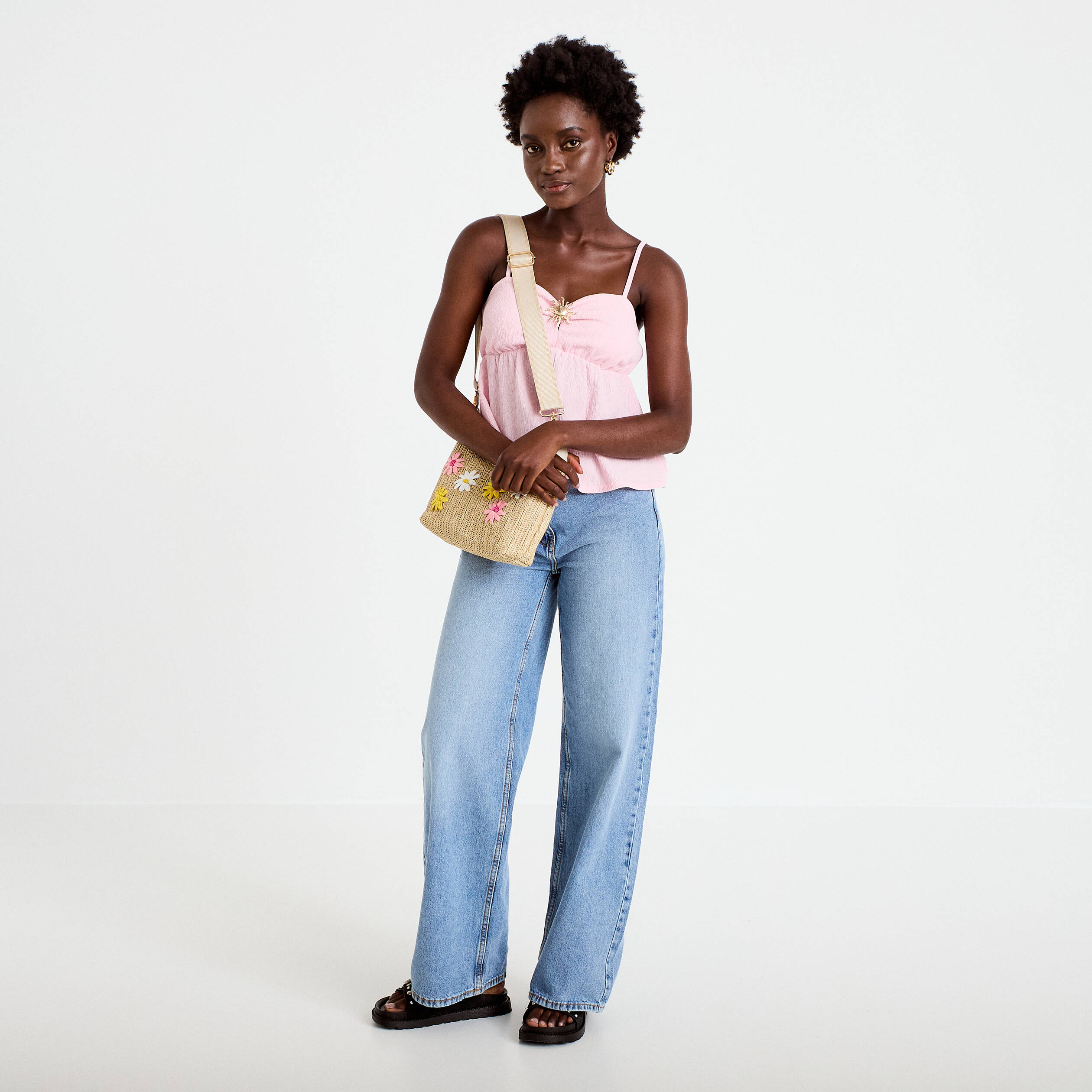D&eacute;bardeur d&eacute;tail bijou rose clair femme