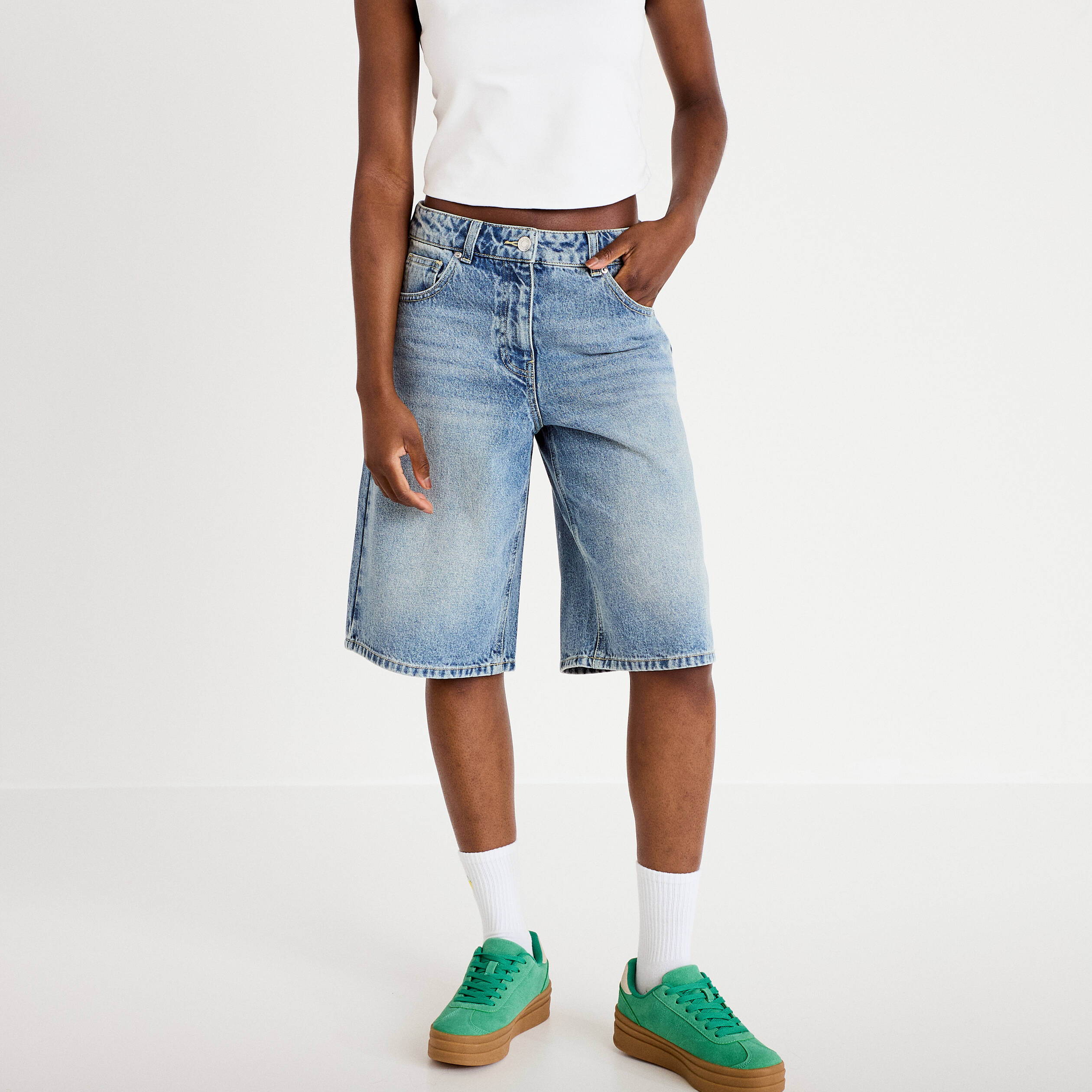 Bermuda en jean denim triple stone femme