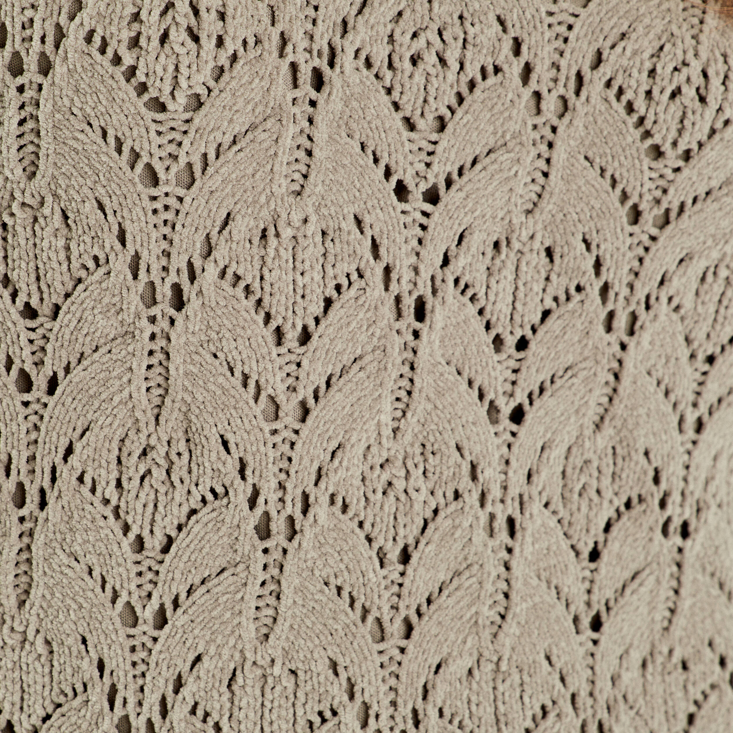 Robe tricot &eacute;vas&eacute;e ajour&eacute;e vert kaki femme