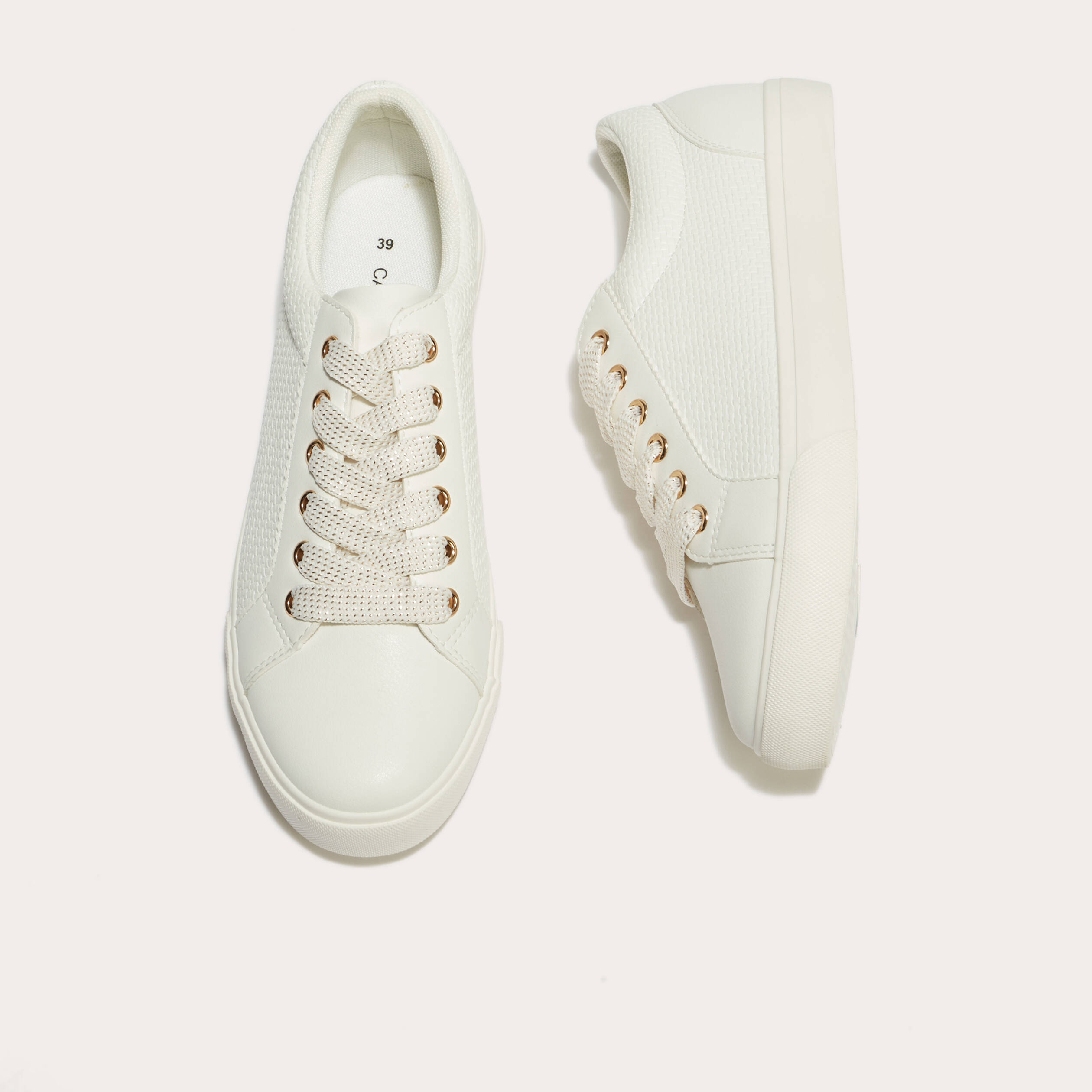 Baskets &agrave; lacets blanc femme