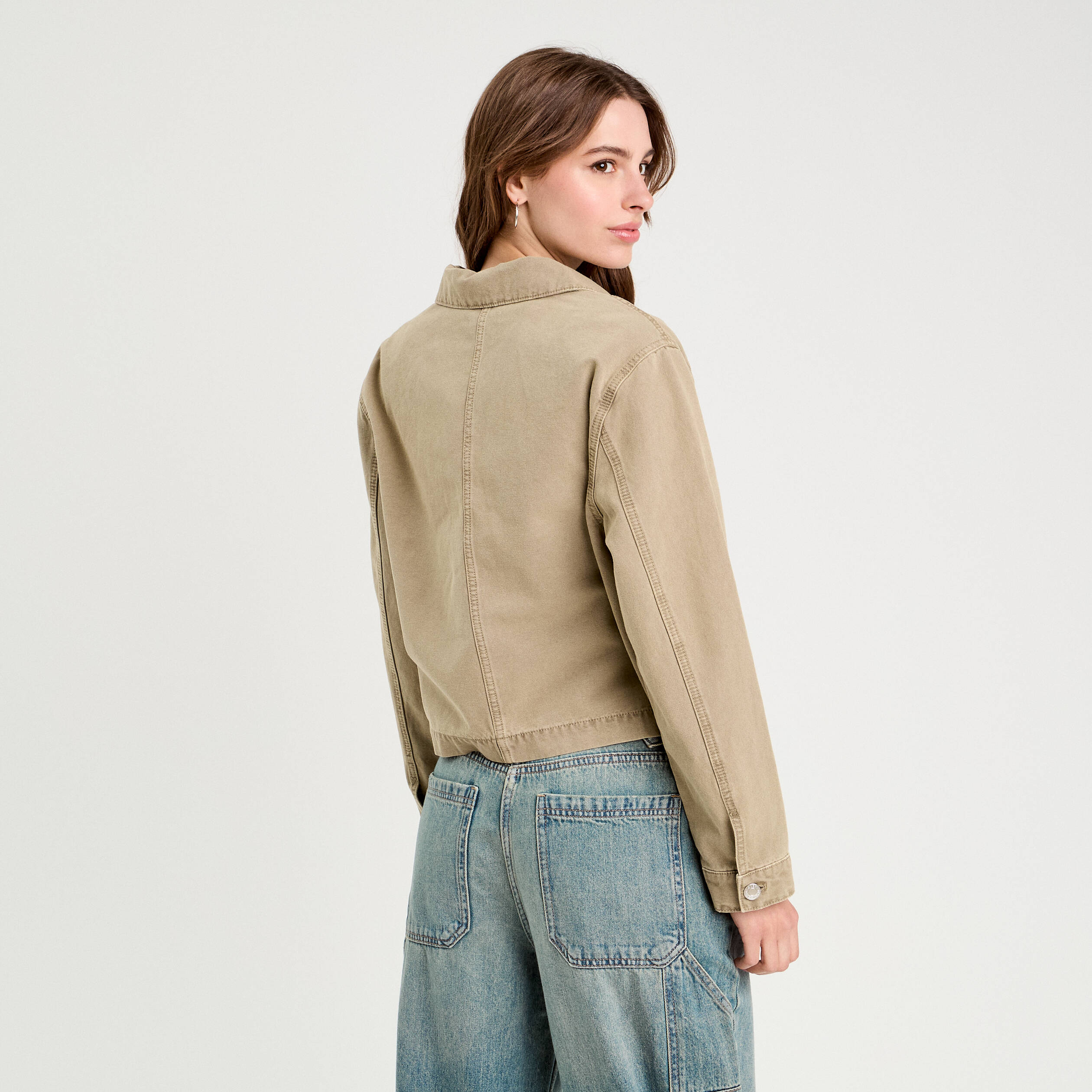 Veste droite boutonn&eacute;e vert pastel femme