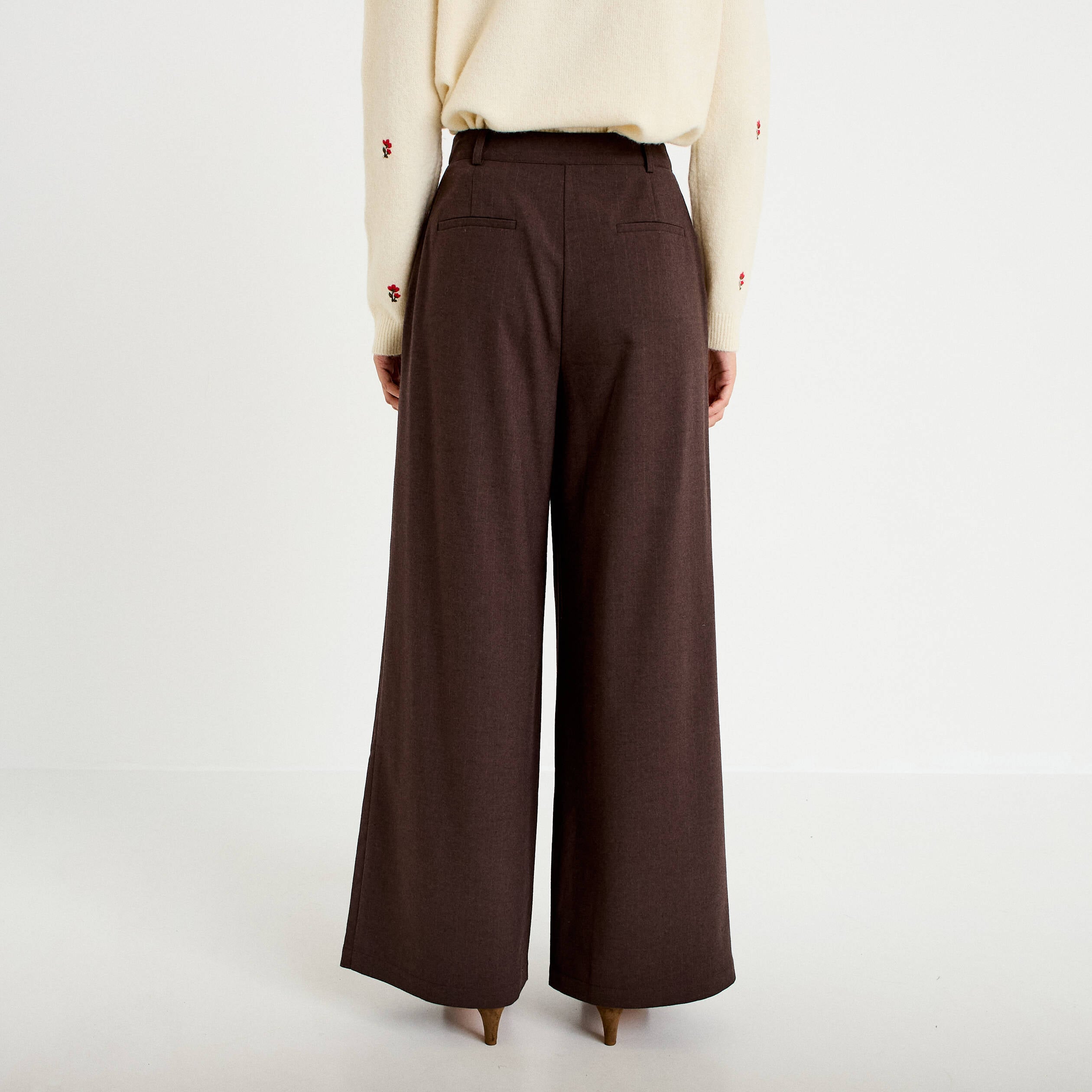 Pantalon bootcut taille haute chin&eacute; marron femme