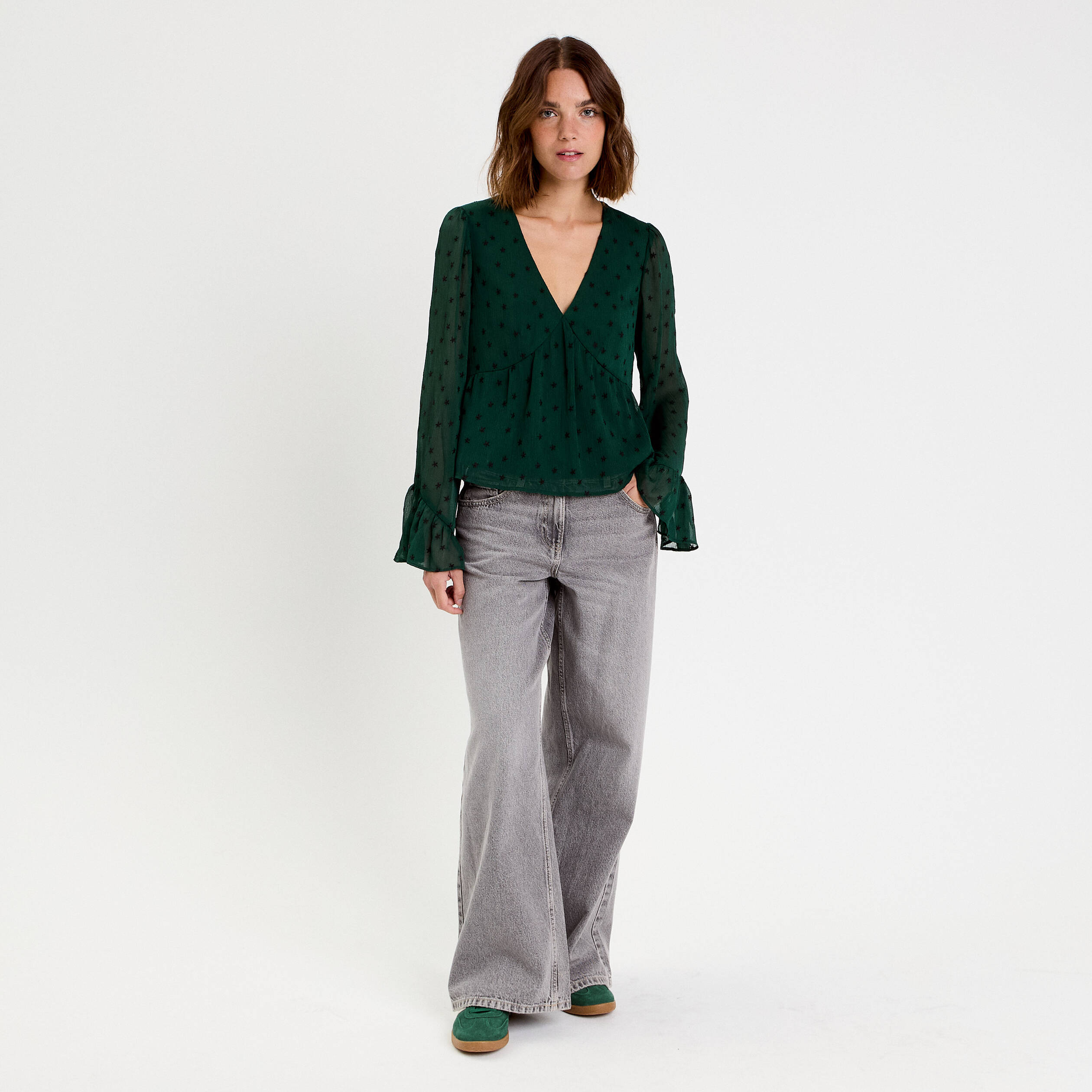 Blouse brod&eacute;e volant&eacute;e vert fonc&eacute; femme