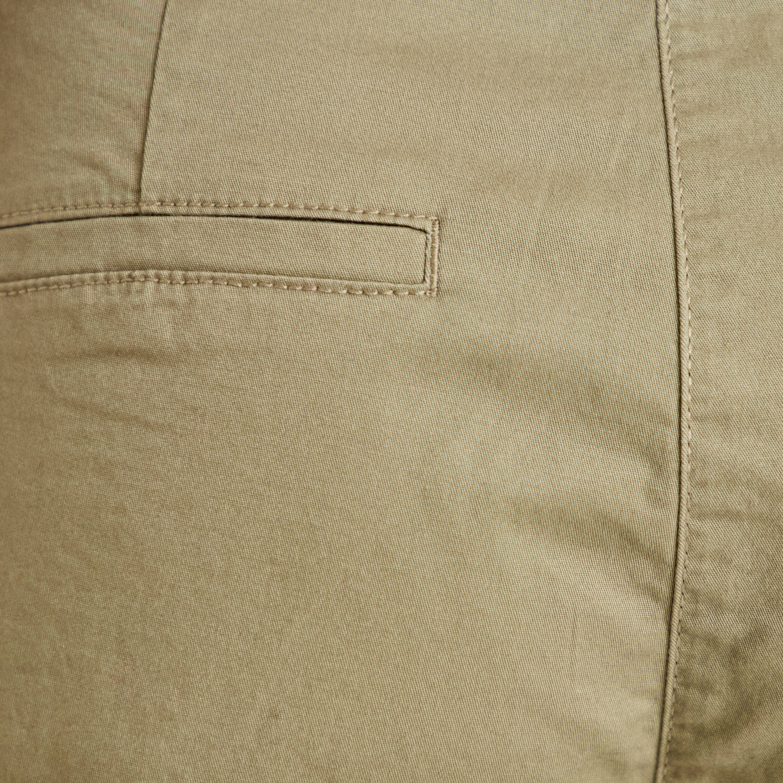Short chino ceintur&eacute; vert femme