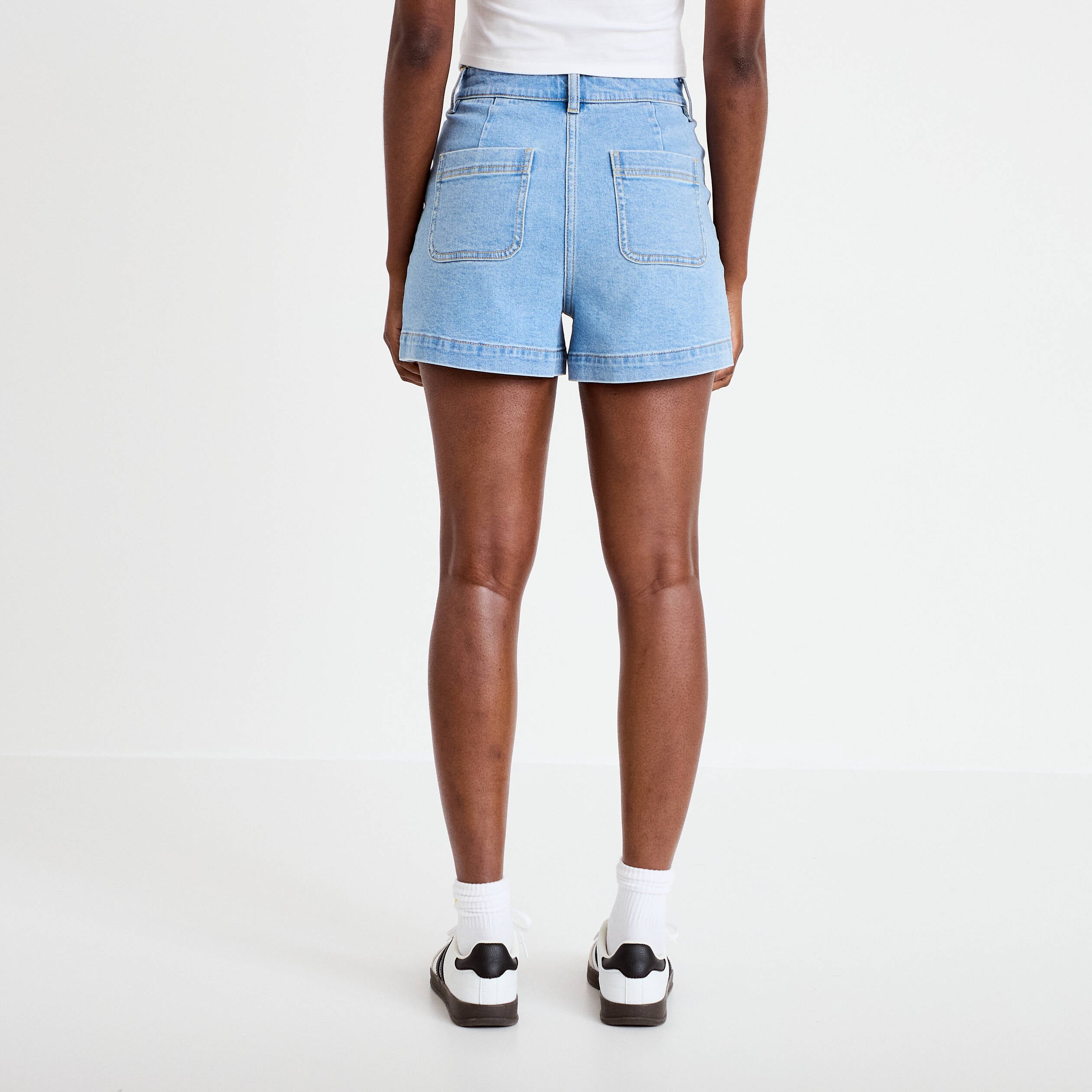 Short mom en jean denim bleach femme